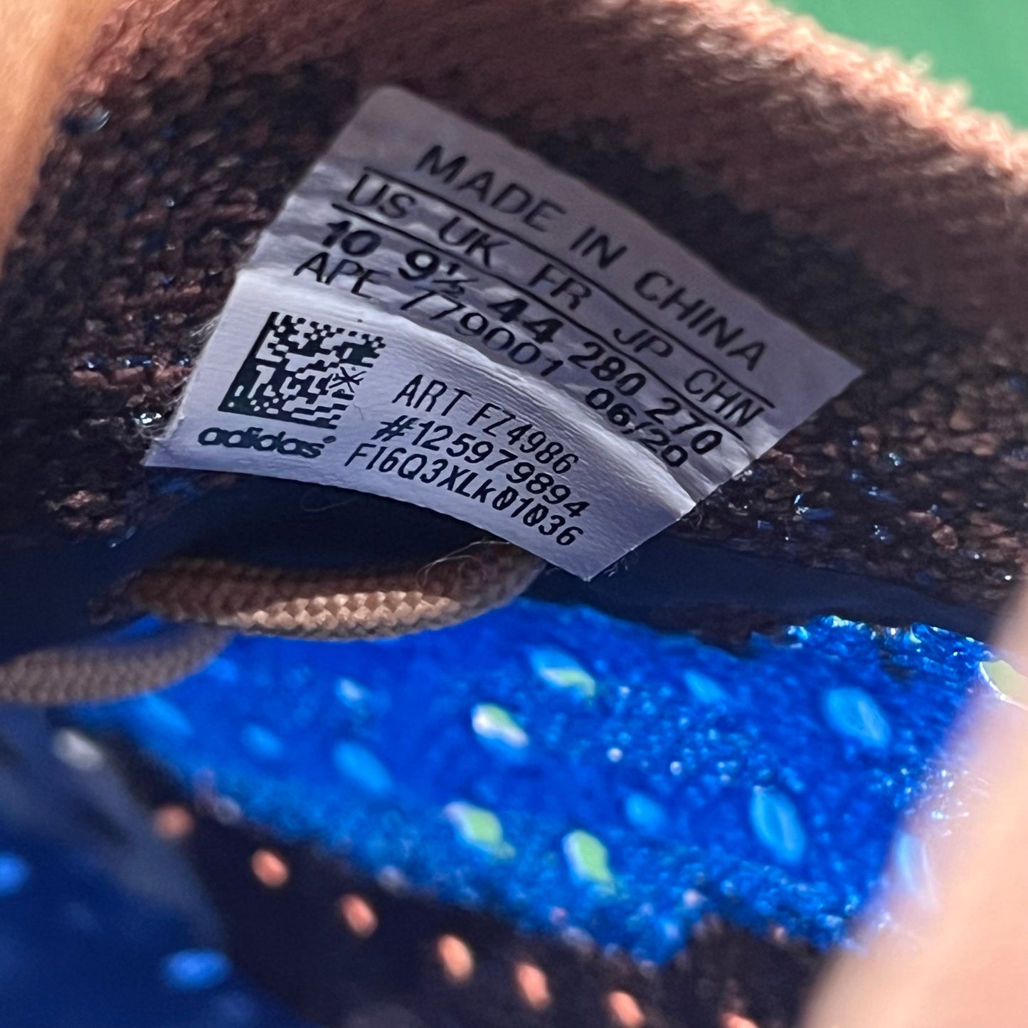 Yeezy Boost 380 Azure (2020) Size 10 USED s21029