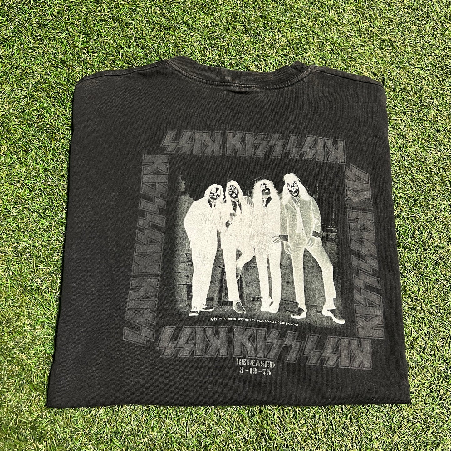 2001 Kiss Dressed to Kill Black Band Tee Size XL USED v16324