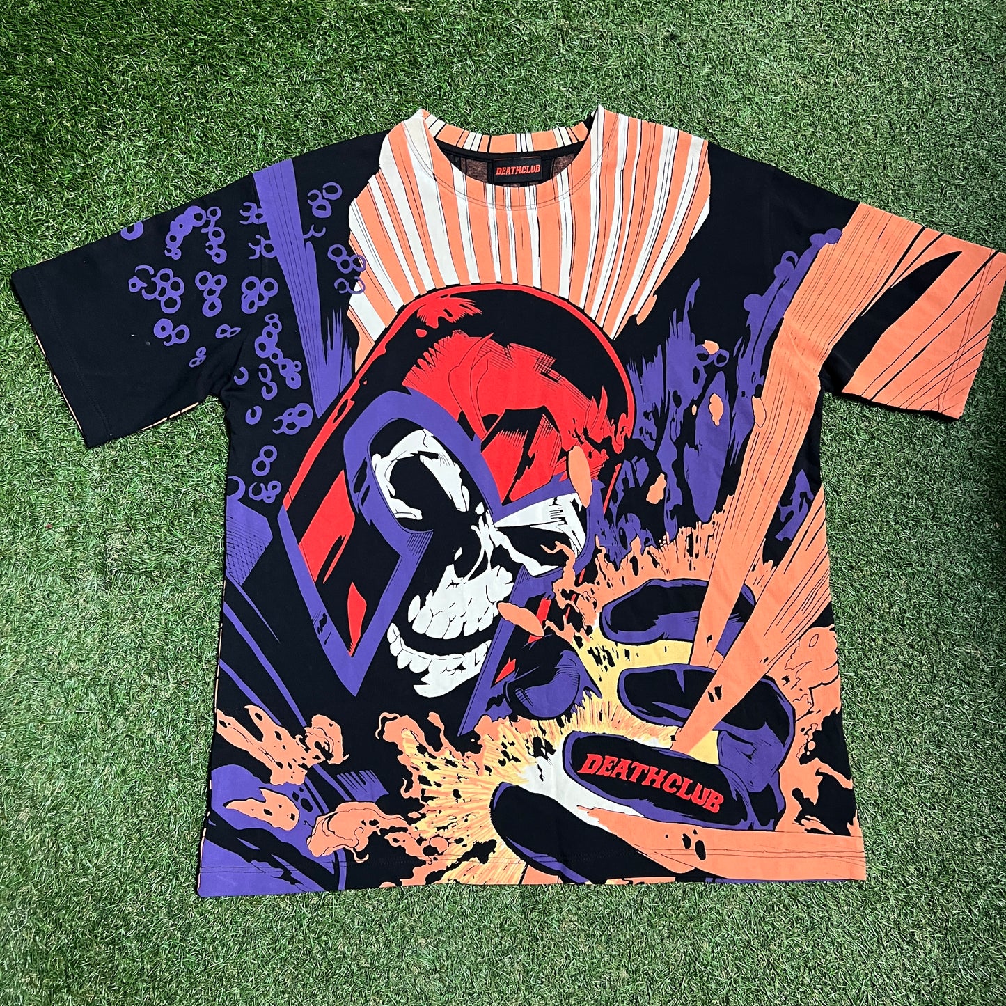 Deathclub Magneto Skull AOP Mutli Colored Tee Size Large USED v16028