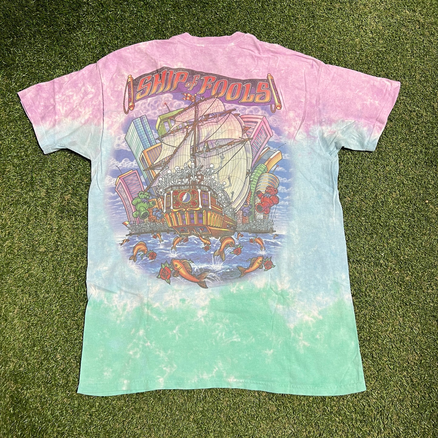 2020s Grateful Dead Pirate Boat Ship of Fools Tie Dye Tee Size Large USED v16268