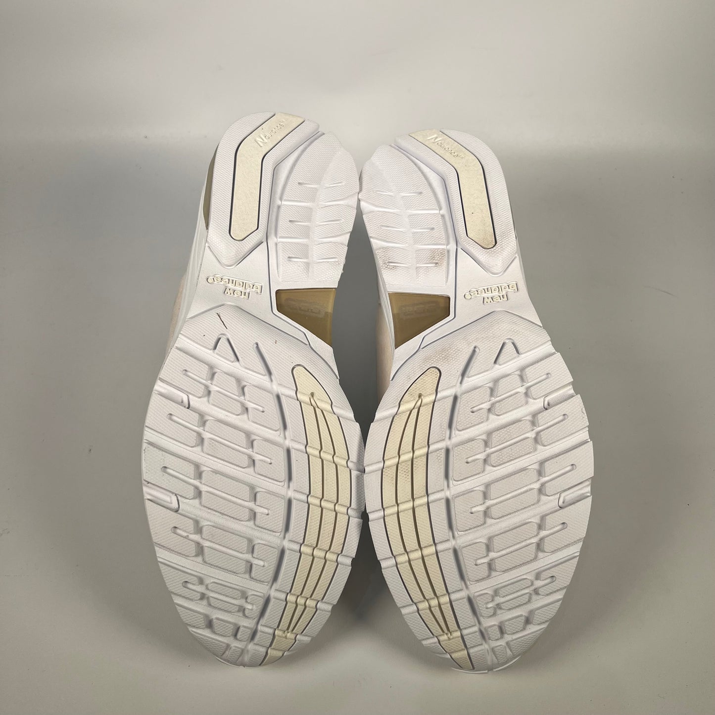 New Balance 992 PaperBoy Fried Egg (2021) Size 8 NEW s18549