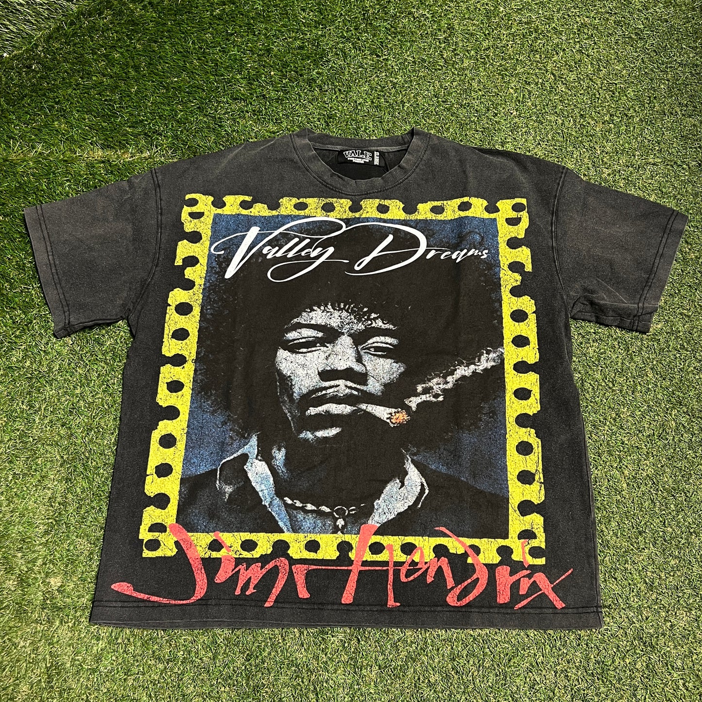 Vale Valley Dreams Jimi Hendrix Smoking Black Tee Size XL New x13832