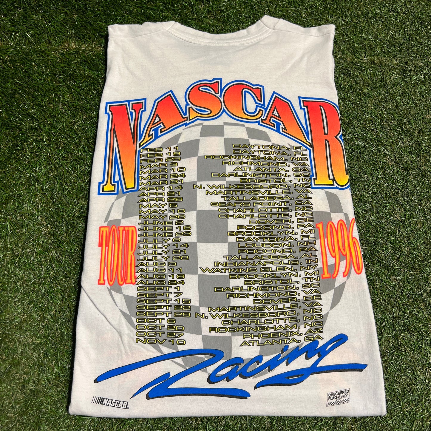 1996 Nascar Tour White Tee Size Large USED v16302