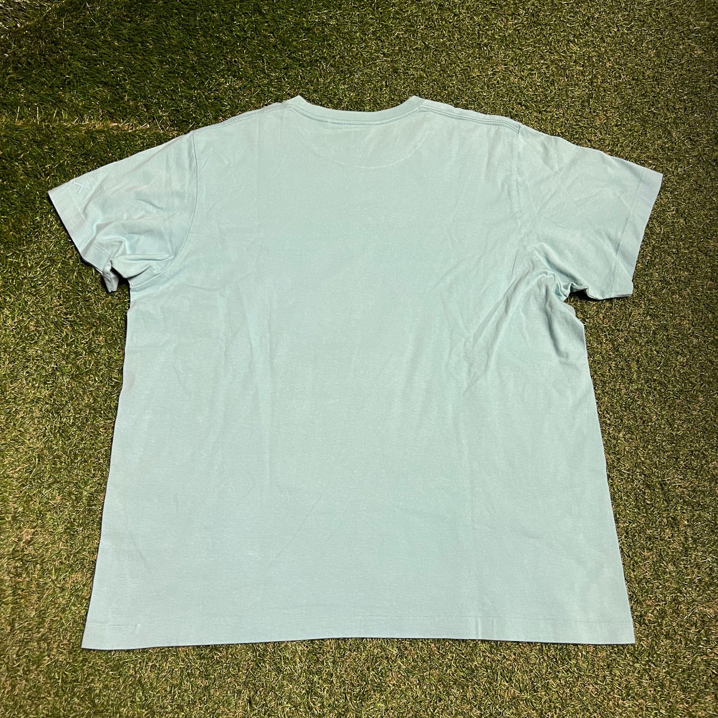 Kaws Uniqlo Blue Figure Sitting Teal Tee Size XXL USED x14055