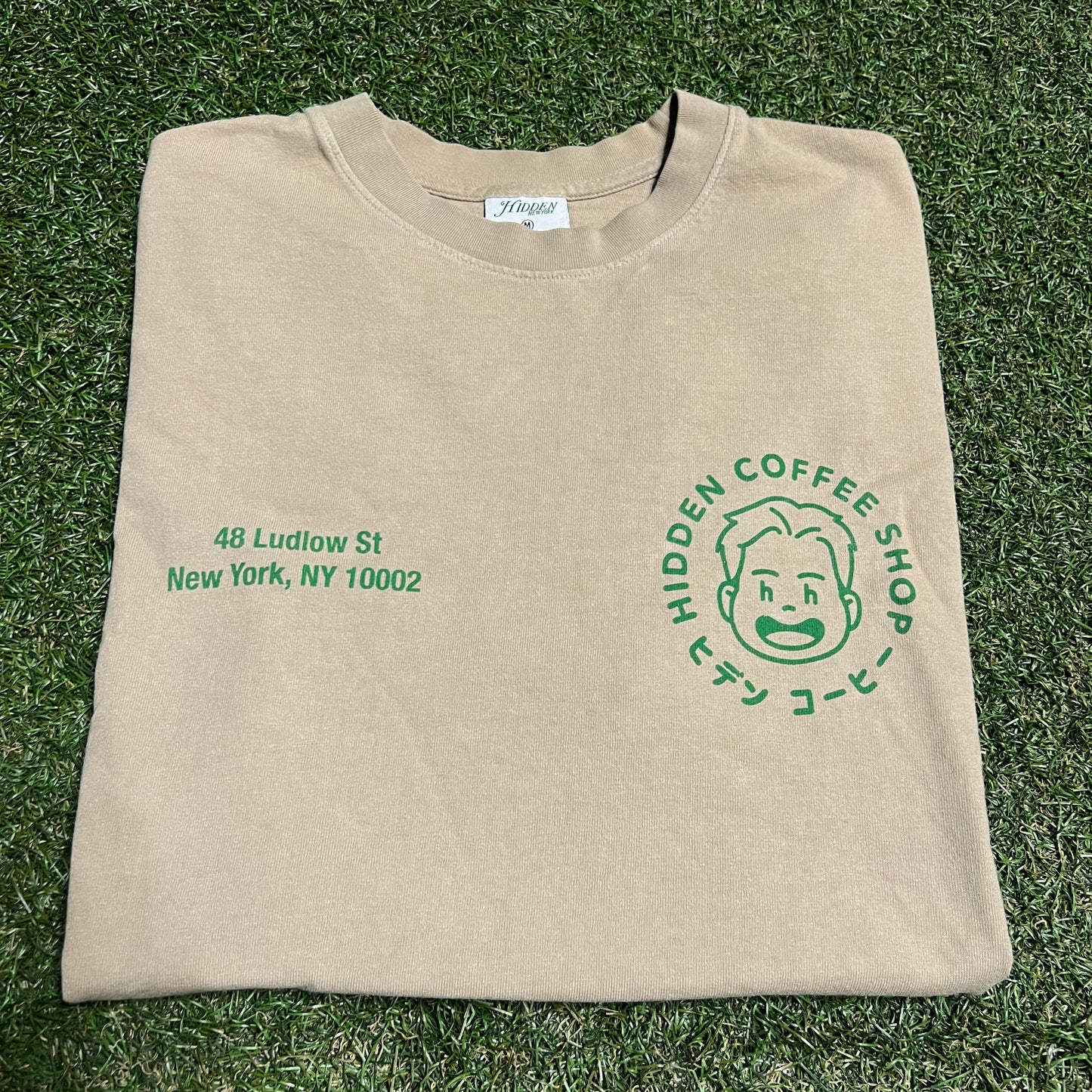 Hidden NY Coffee Shop Tan Tee Size Medium USED x13917