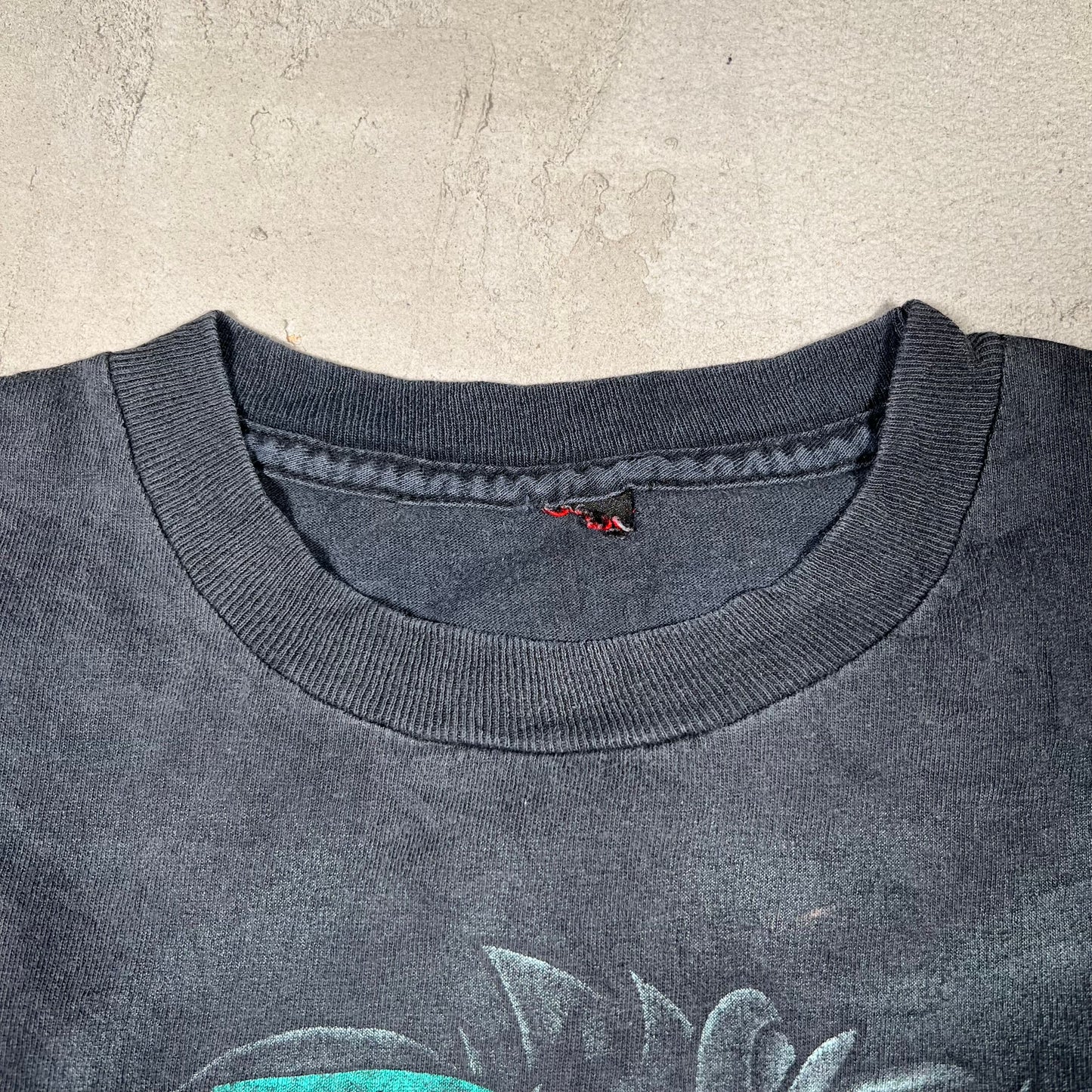 1990s Taz Poker Washed Black tee Size Large USED v19104
