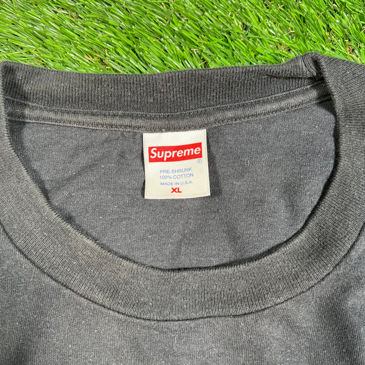 Supreme New Shit Oval Logo Black Tee Size XL USED x14426