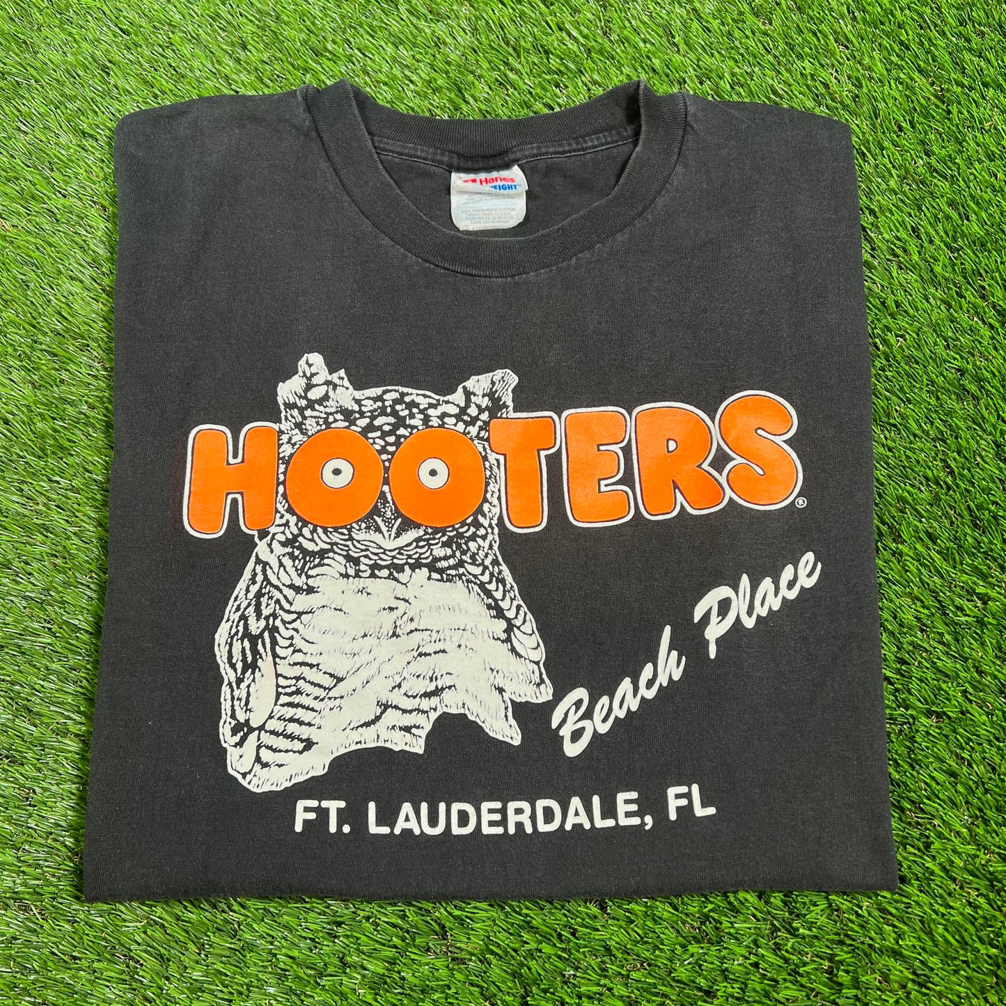 Y2K Hooters Black Ft. Lauderdale Tee Size XL USED v16516