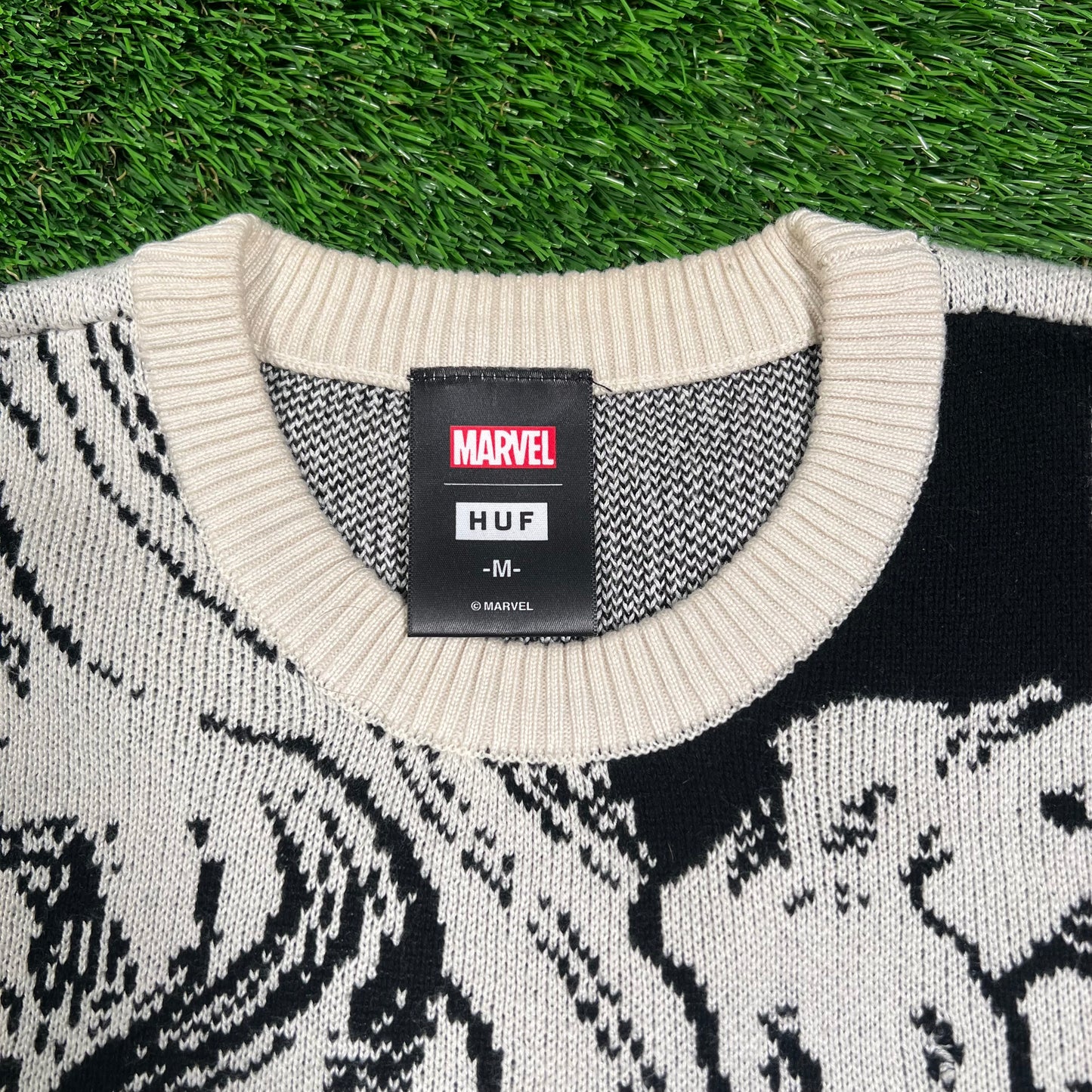 Huf Marvel Wolverine AOP Knit Sweater Size Medium USED x16251