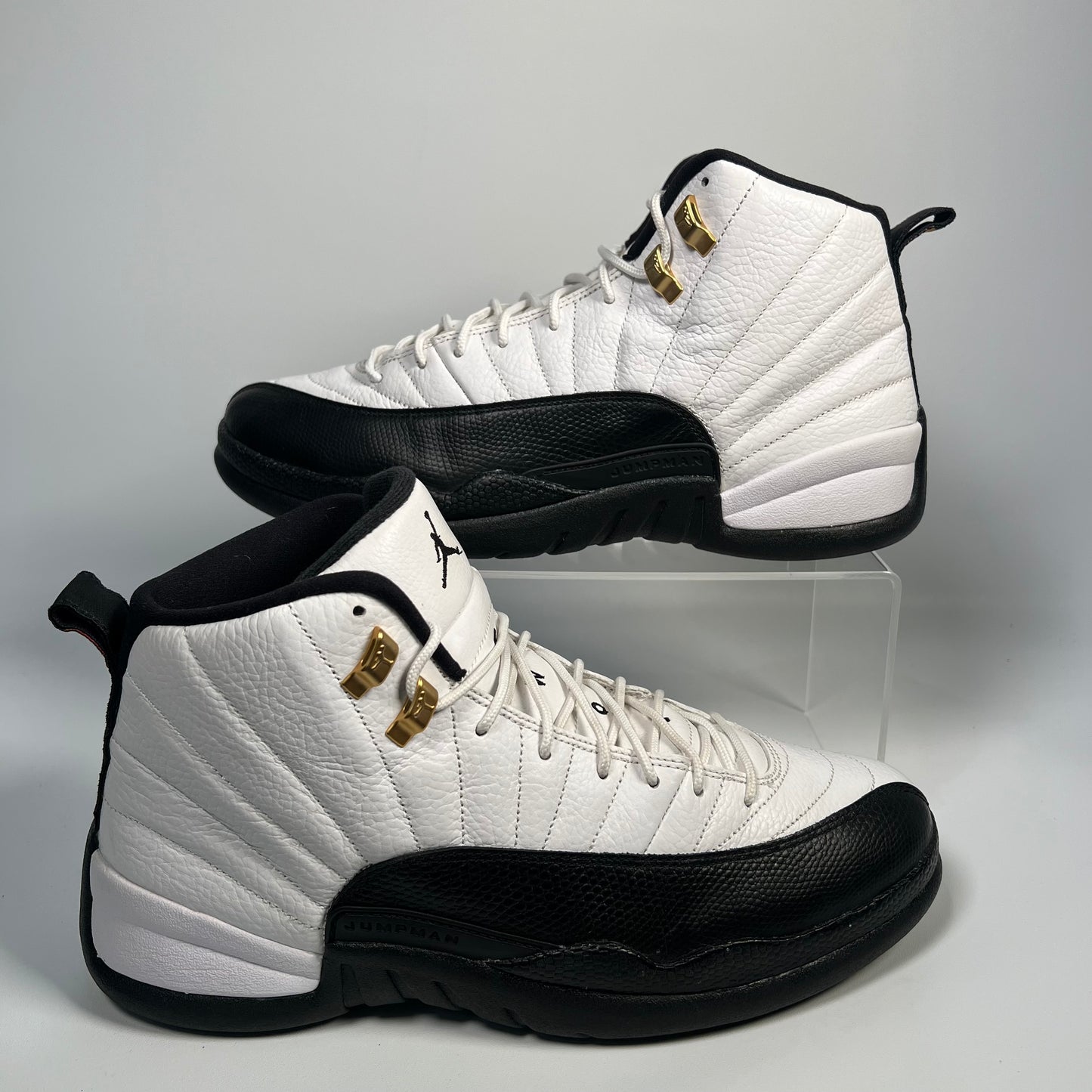 Jordan 12 Taxi (2013) Size 11 USED s17561