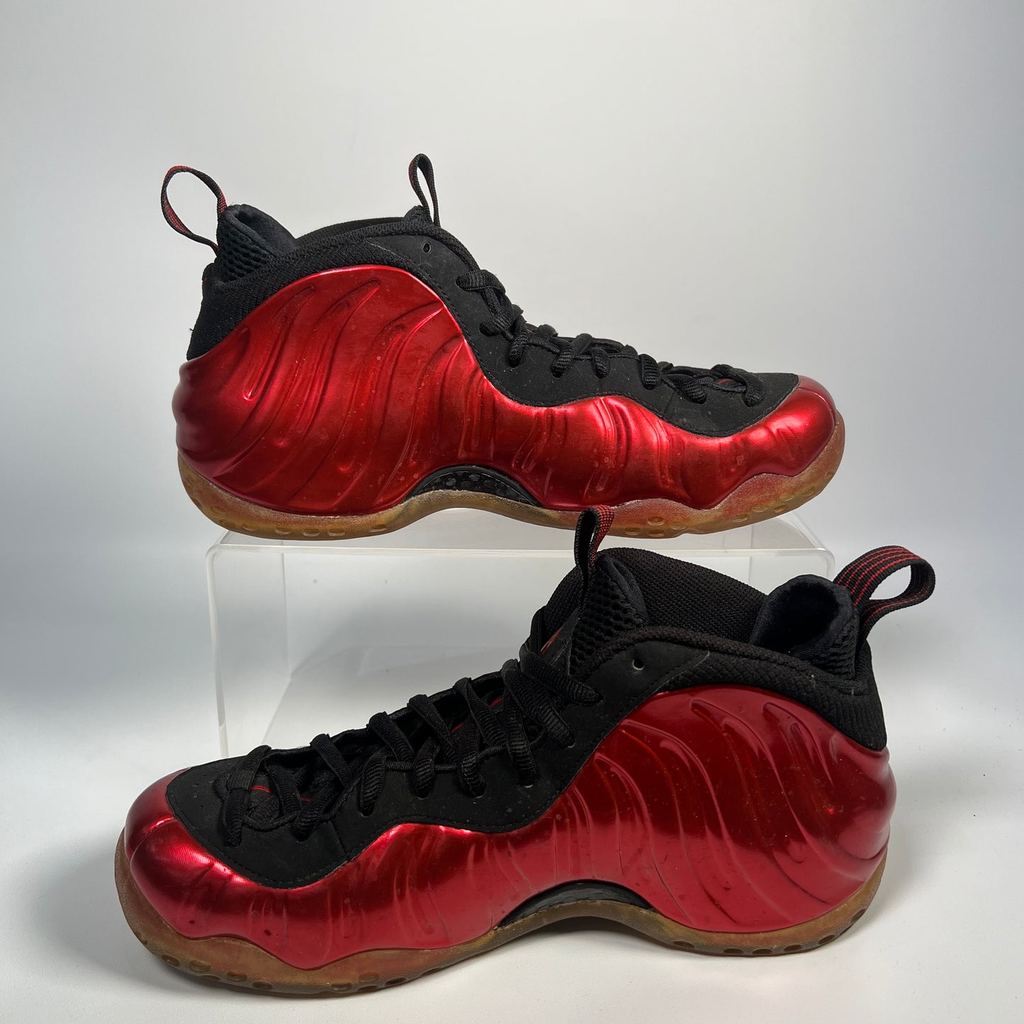 Nike Foamposite Metallic Red (2012) Size 8 USED s17111