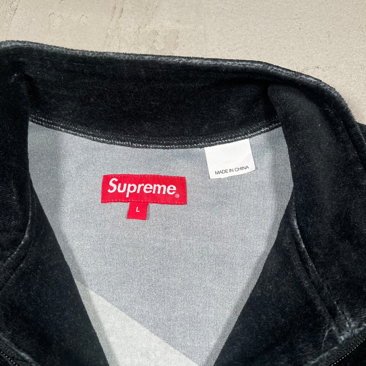 Supreme Geo Velour Track Jacket Black (2023) Size Large USED x17220