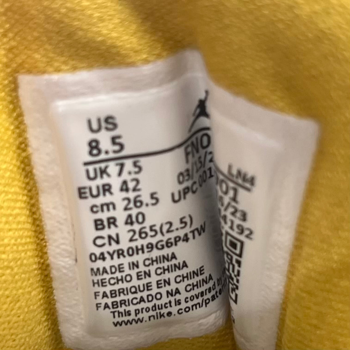 Jordan 3 J Balvin Medellin Sunset (2023) Size 8.5 USED s23812