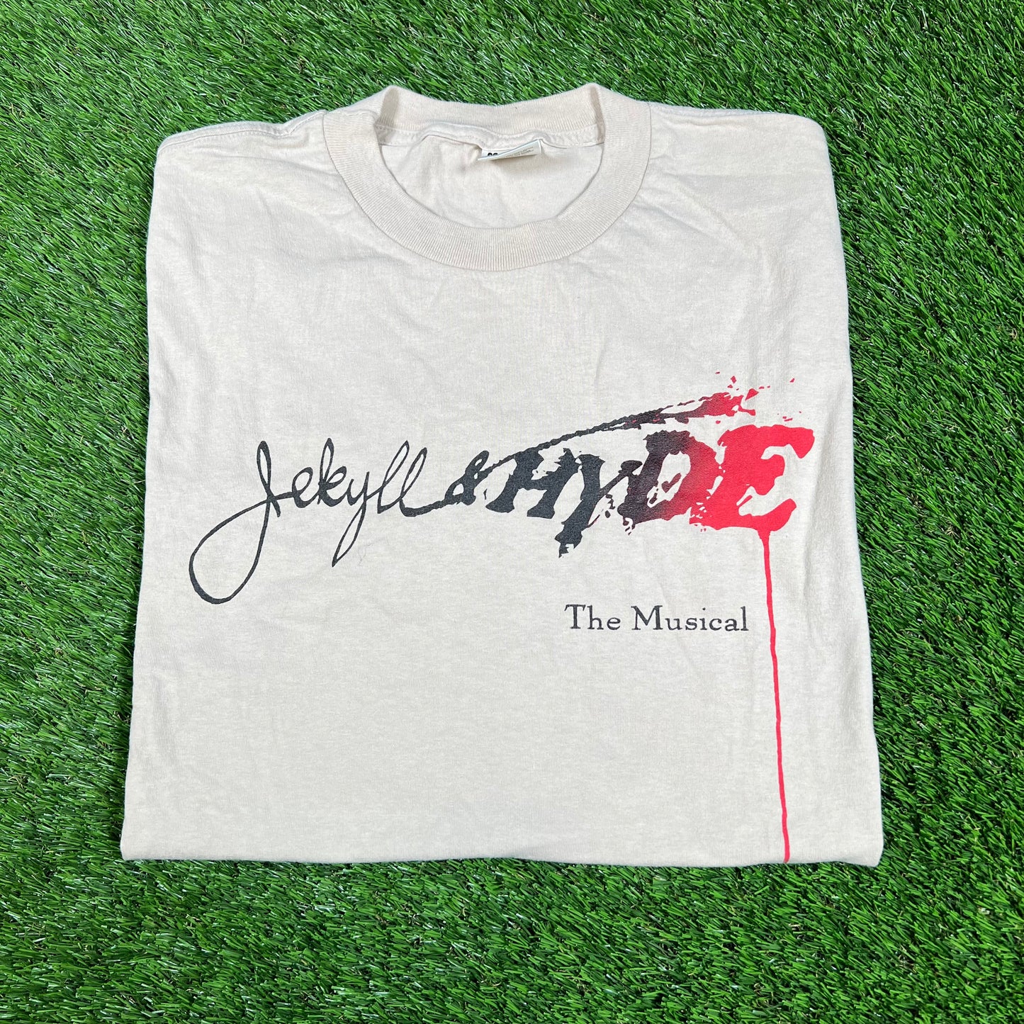 1990s Jekyll & Hyde The Musical Beige Tee Size Large USED v16660
