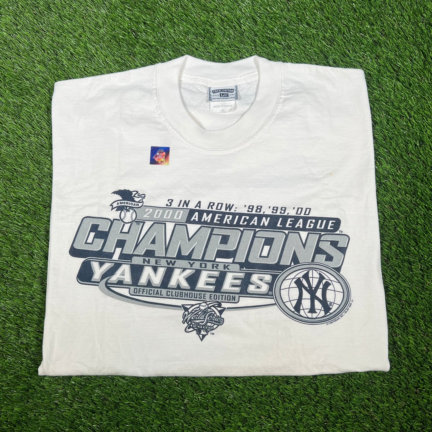 2000 Yankees Champions Clubhouse White Tee Size XXL NEW v16552