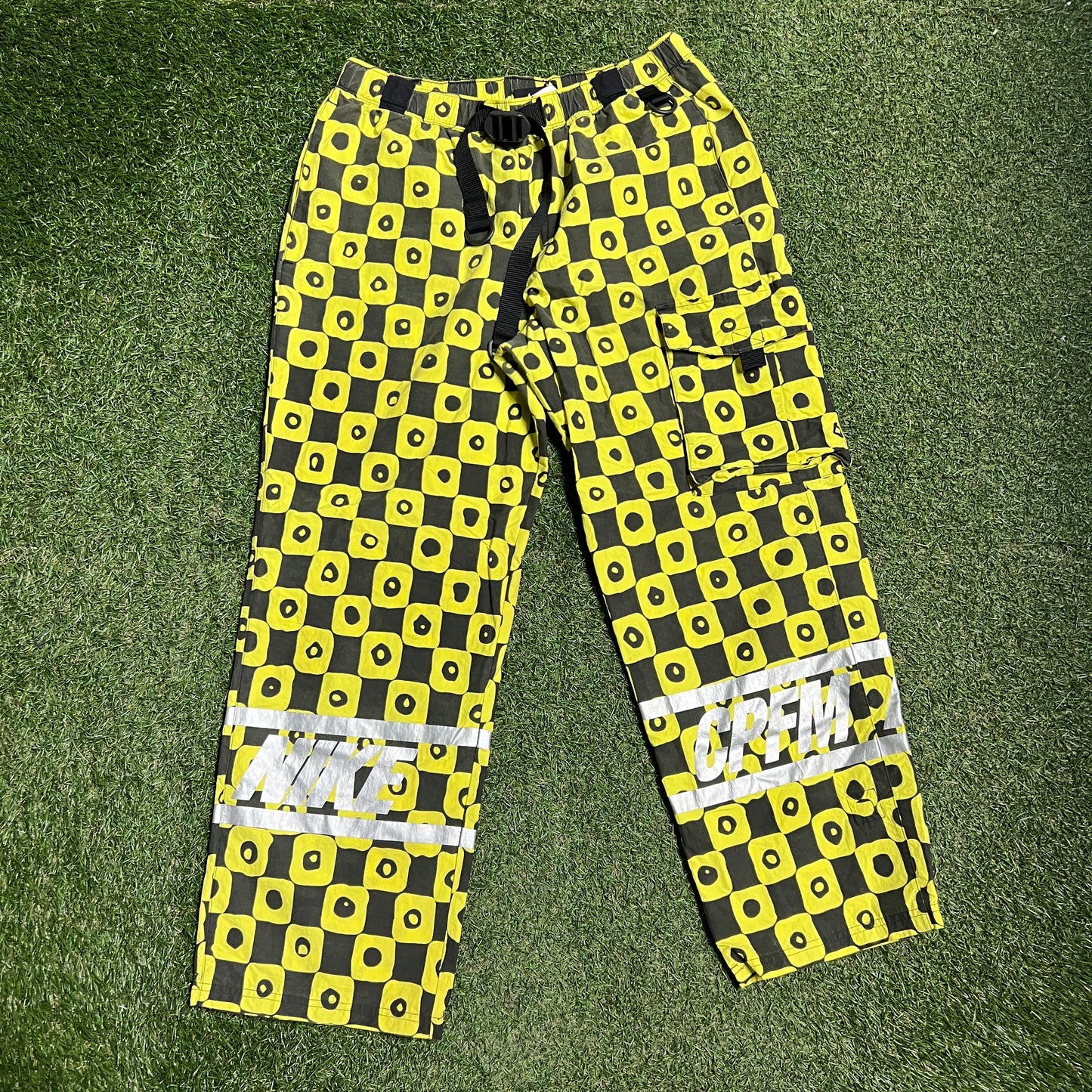 Nike CPFM 2022 Yellow Waffle Pants Size Medium USED x13687