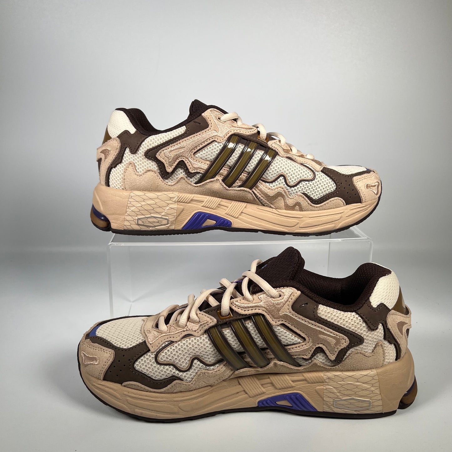 Adidas x Bad Bunny Response CL Paso Fino (2023) Size 8.5 USED s17709