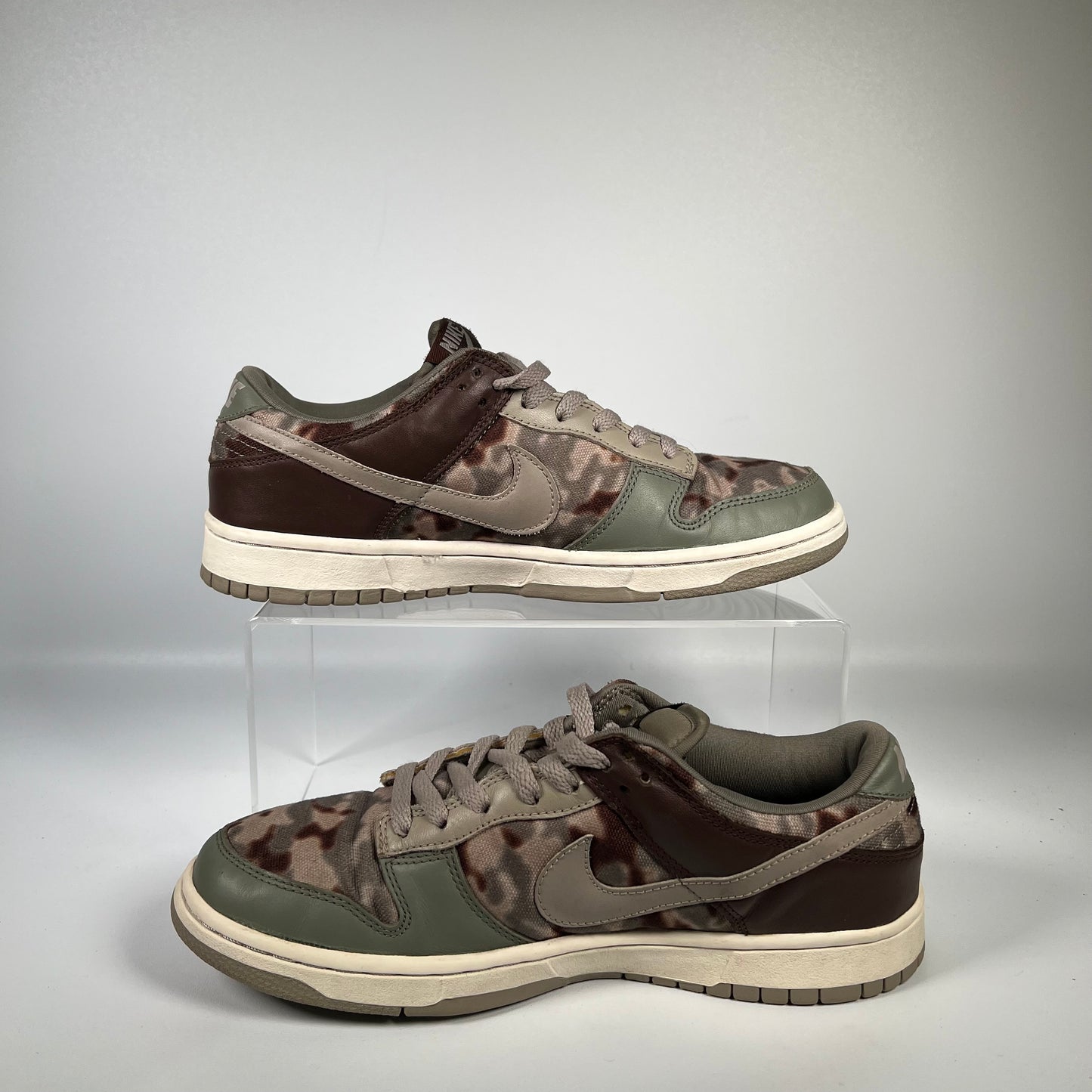 Nike Dunk Low Camo (2003) 307-696351 Size 9.5 USED s1845