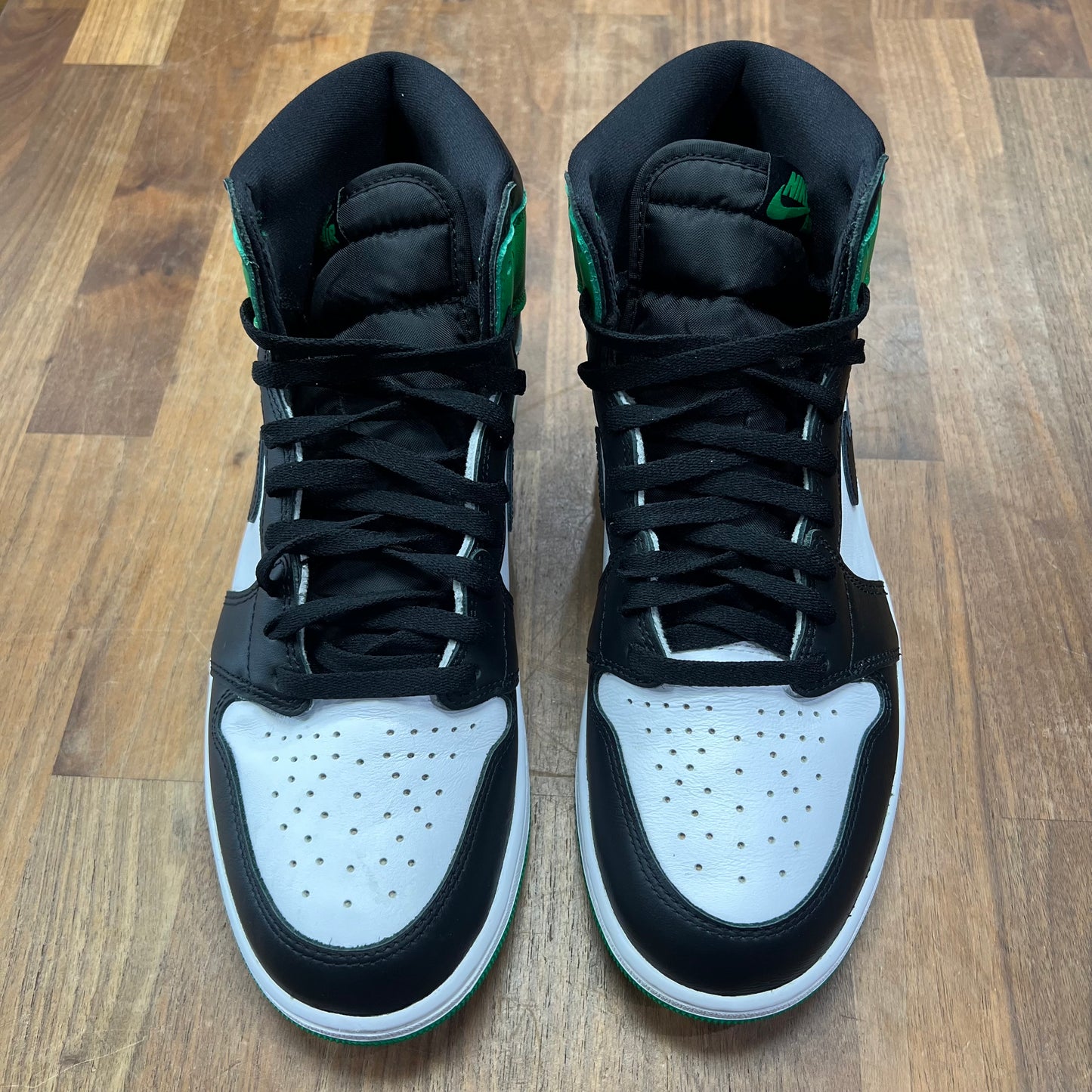 Jordan 1 High Lucky Green Size 10.5 USED s17164