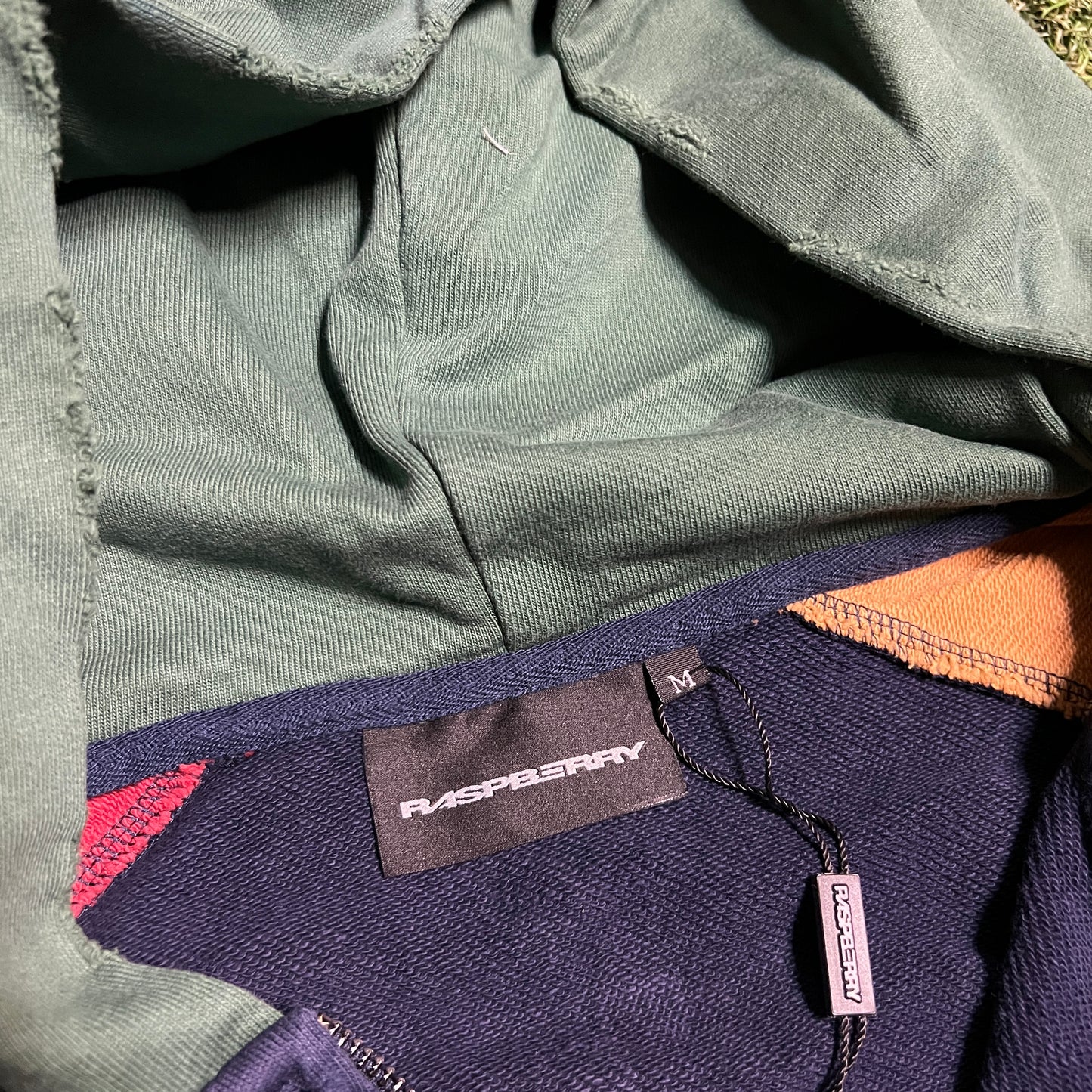 GV Gallery Raspberry Color Block Zip Up Navy Hoodie Size Medium NEW x13960