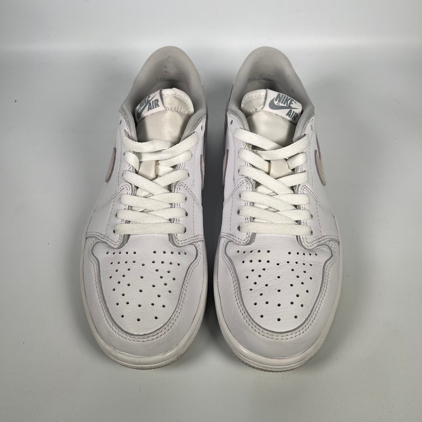 Jordan 1 Low Neutral Grey (2021) Size 8 USED s17714