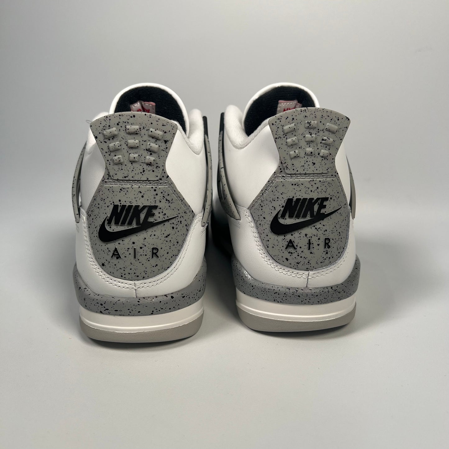 Jordan 4 White Cement (2025) Size 7y NEW s17592