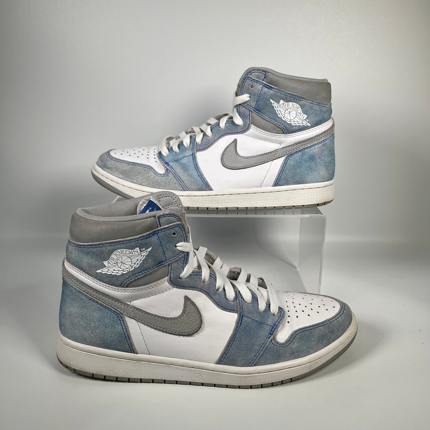 Jordan 1 Hyper Royal (2021) Size 11 USED S17736