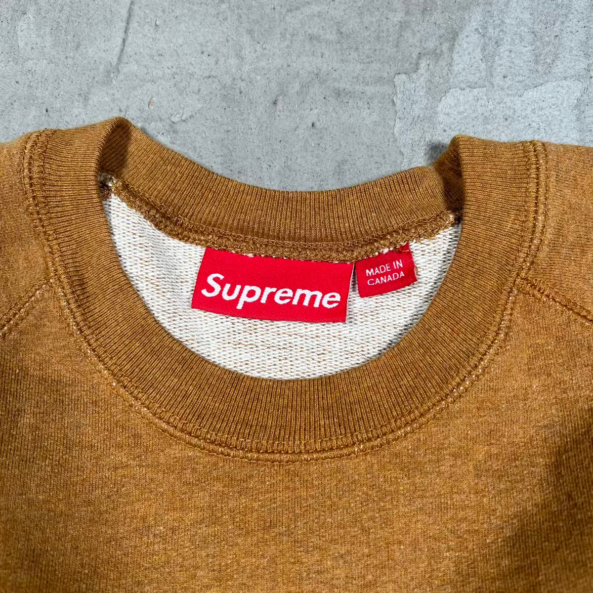 Supreme Heathered Crewneck Heather Gold (2013) Size Medium USED x18876