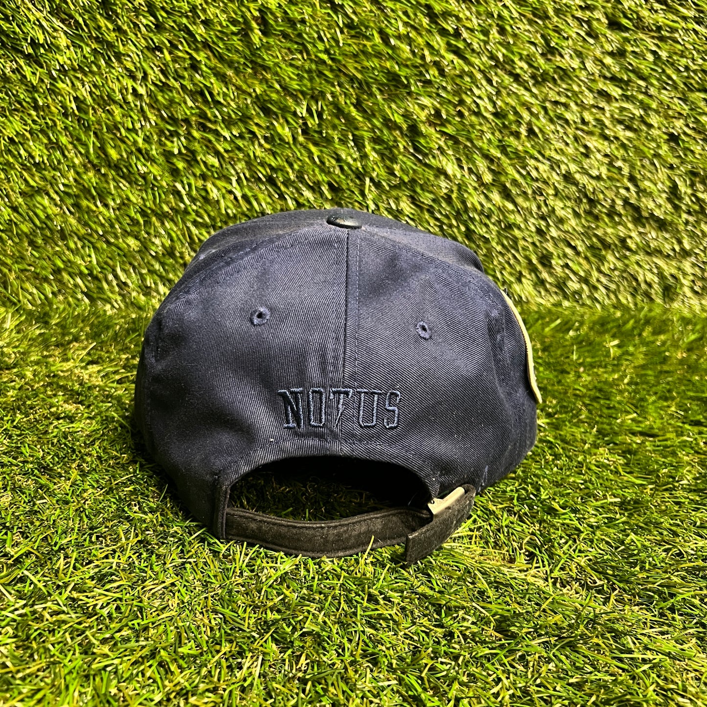 Tackma Blue T Logo Blue Hat One Size USED v15983