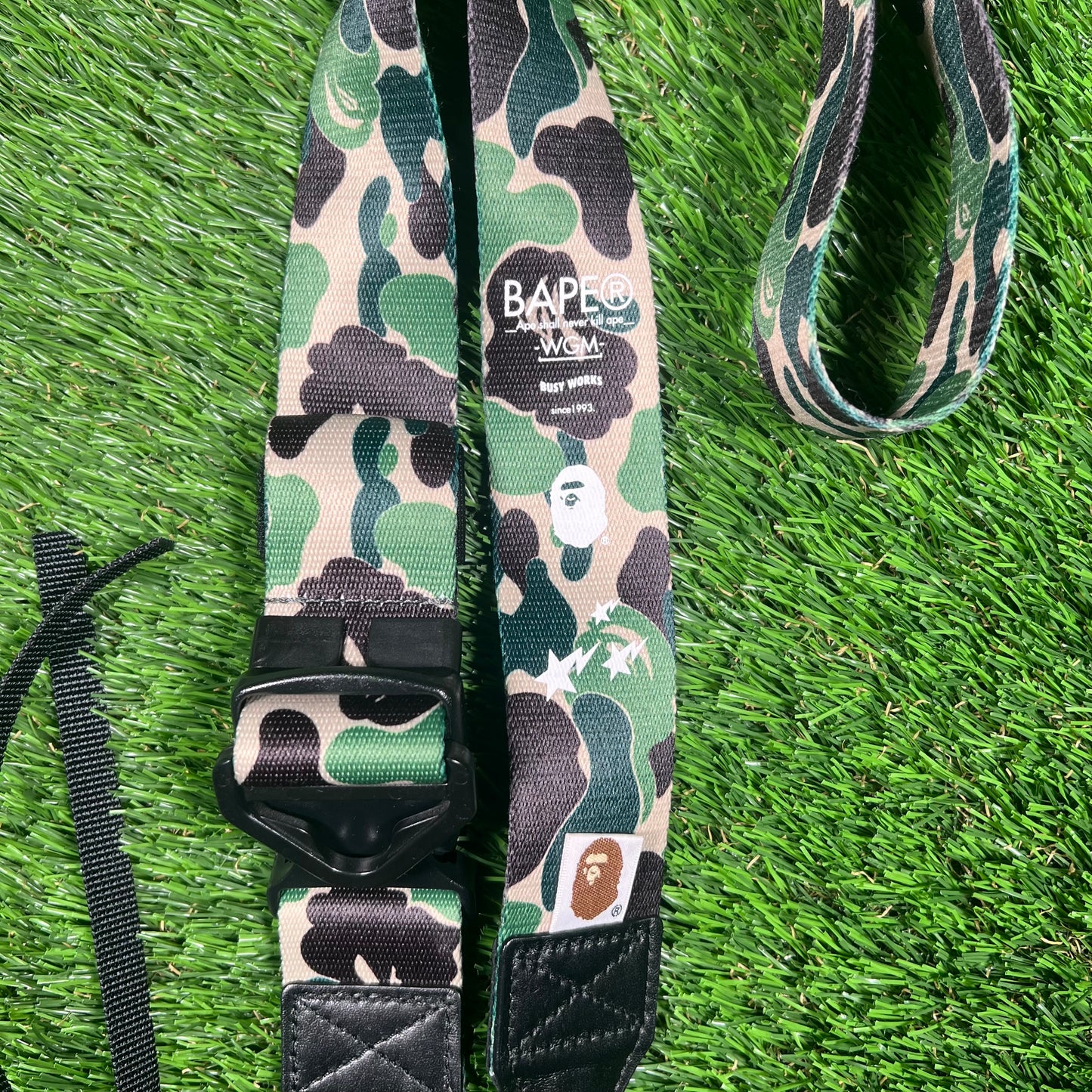 Bape Green Camo Camera Strap USED x15400