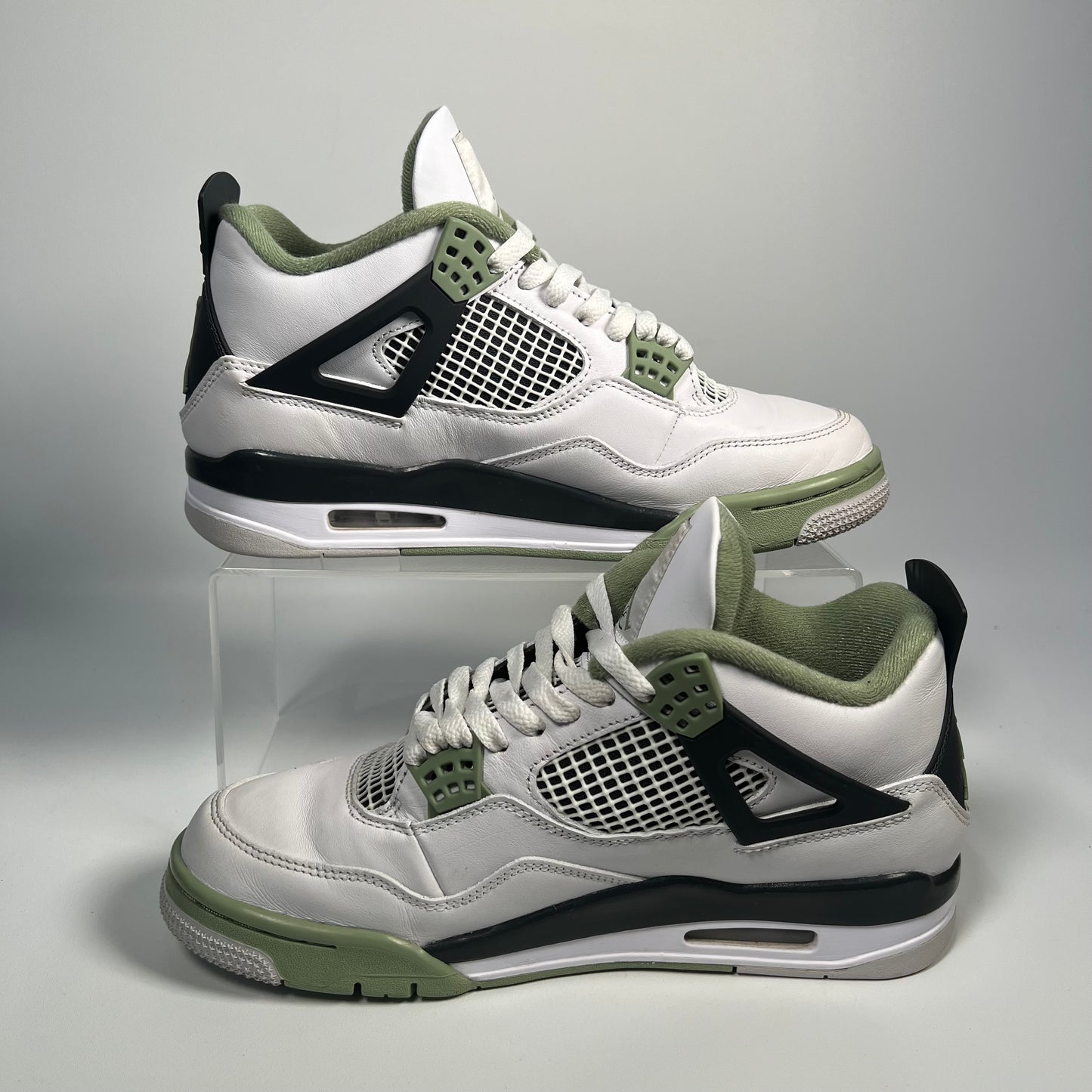 Jordan 4 Seafoam (2023) Size 9M/10.5W USED s17653