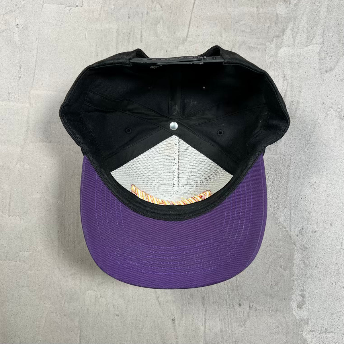 Supreme Underline 5 Panel Black/Purple Snapback Hat (2018) USED x18766