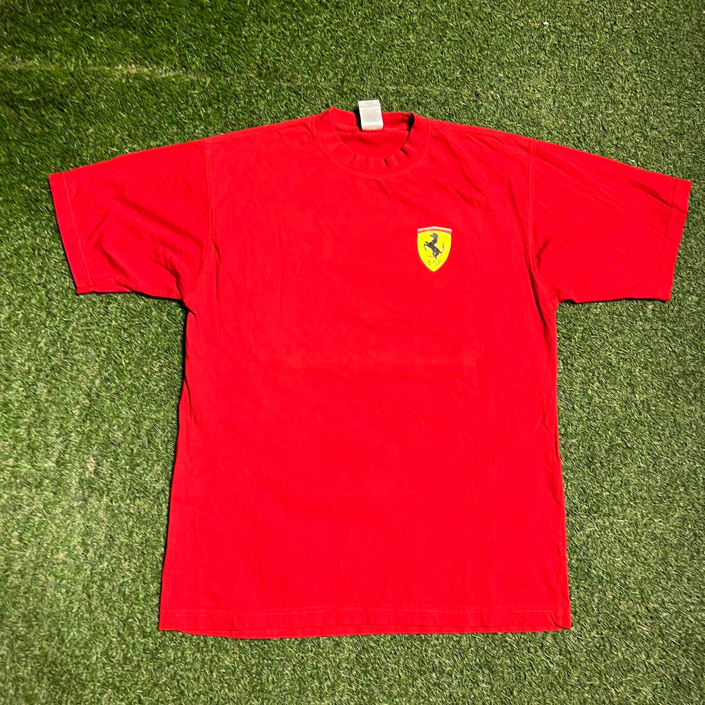 2002 Ferrari World Tour Red Tee Size Large USED v16465