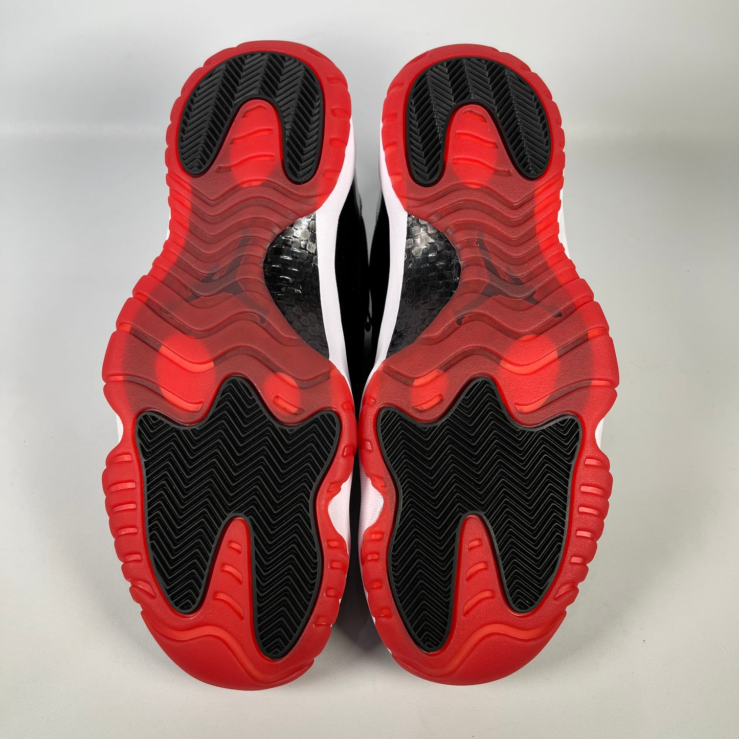 Jordan 11 Low Bred (2025) Size 12 NEW s18802