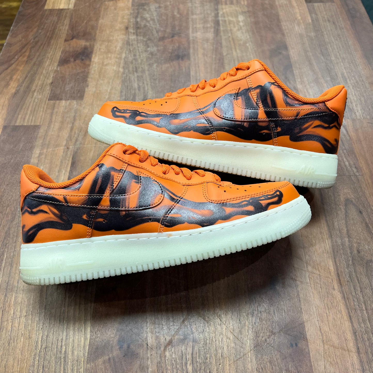 Nike Air Force 1 Low Orange Skeleton Halloween (2025) Size 10 USED s16887