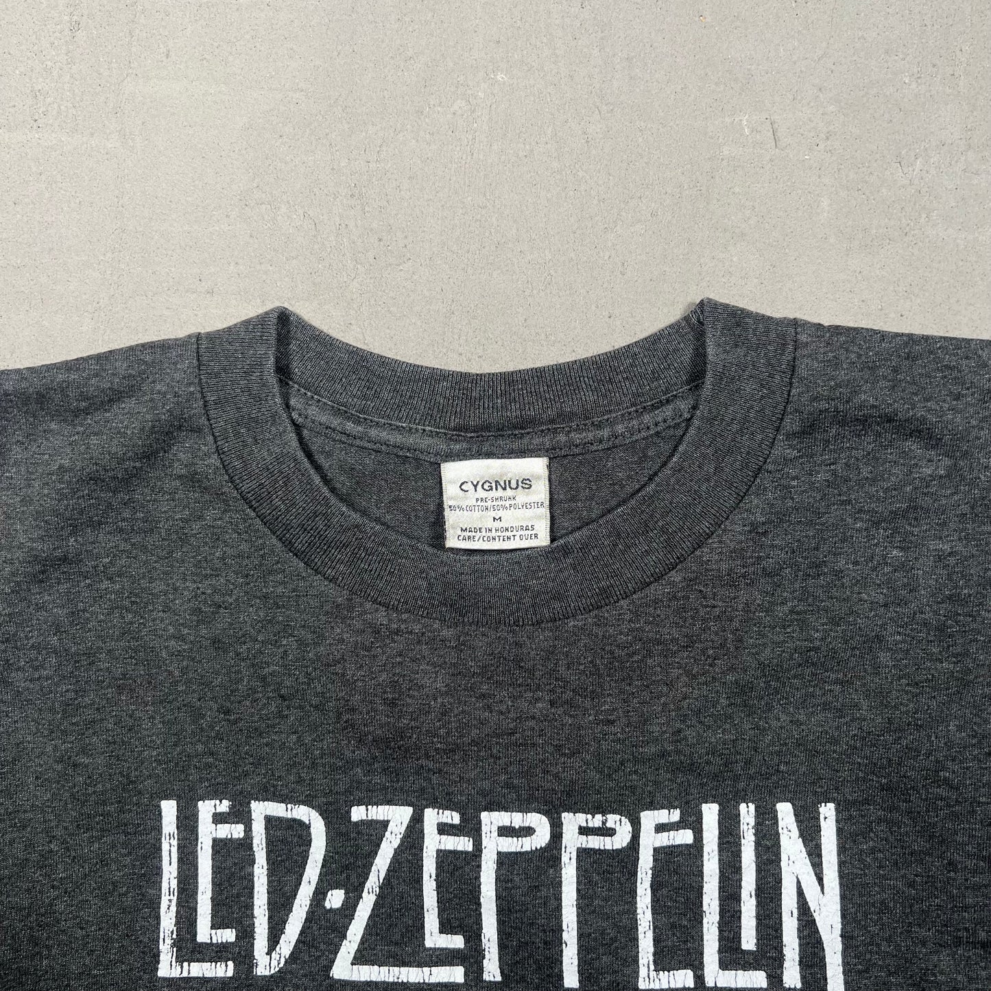 2003 Led Zeppelin United States Grey Tee Size Medium USED v19308