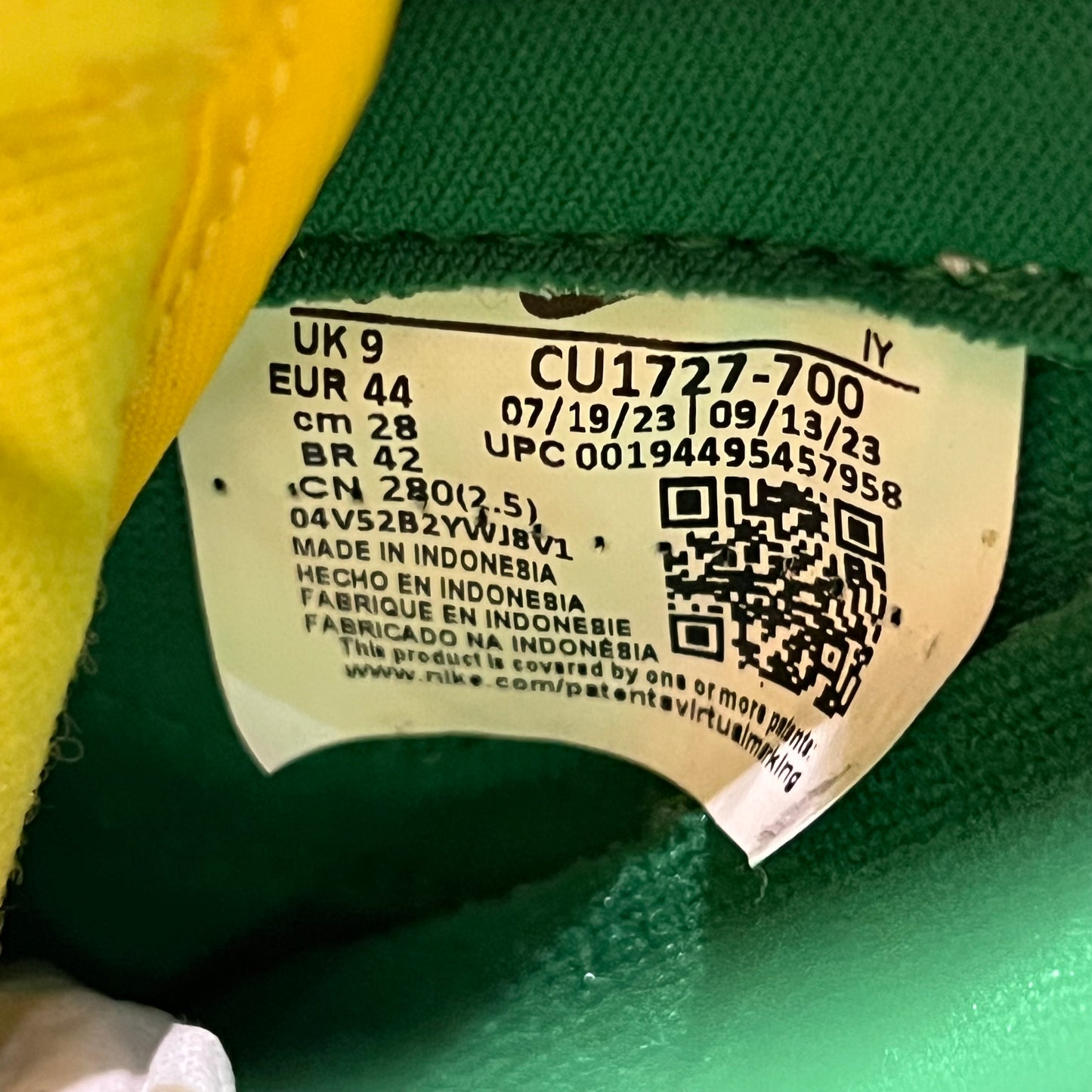 Nike Dunk Low Brazil (2023) Size 10 USED s18588