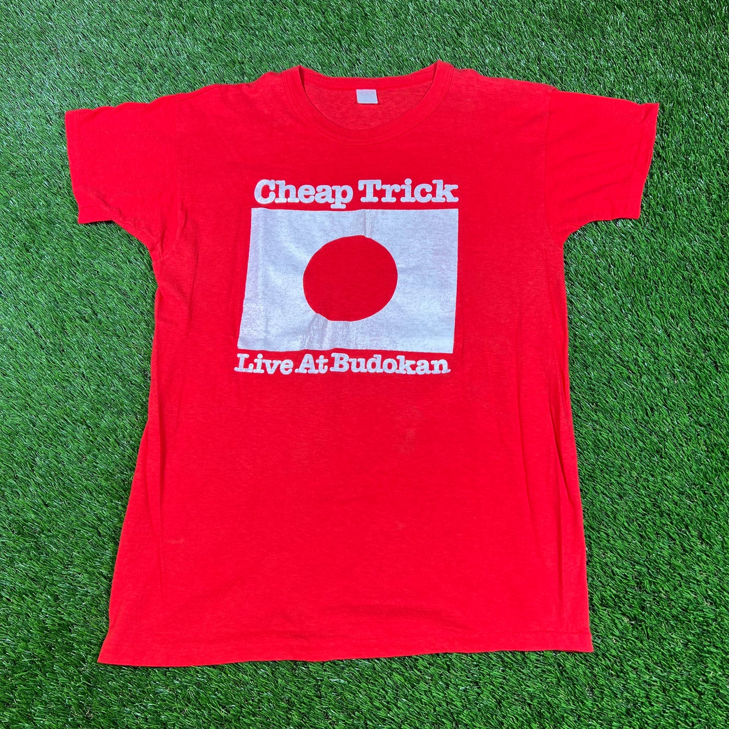 1990s Cheap Trick Live At Budokan Red Tee Size Large USED v16625