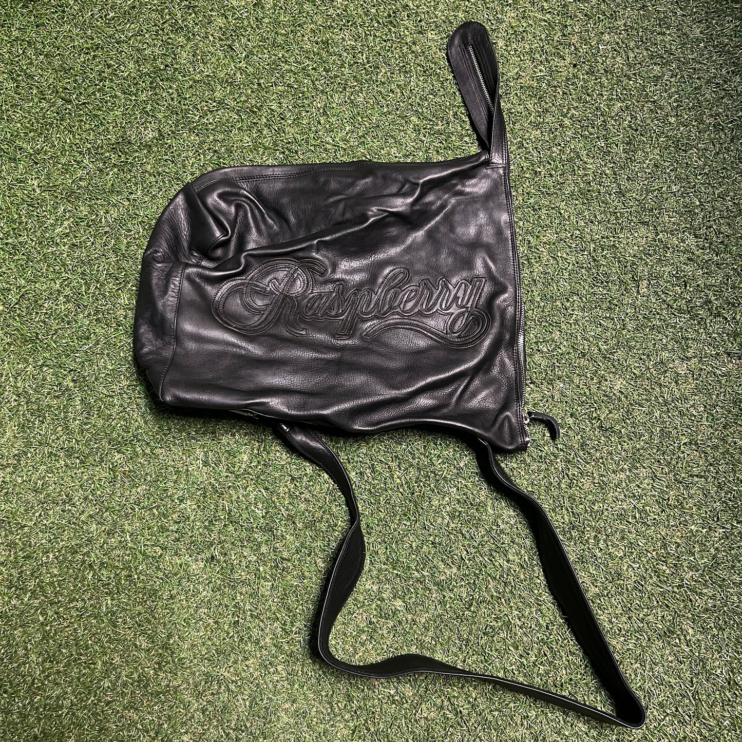 GV Gallery Raspberry Hills Leather Black Shoulder Bag NEW x13760
