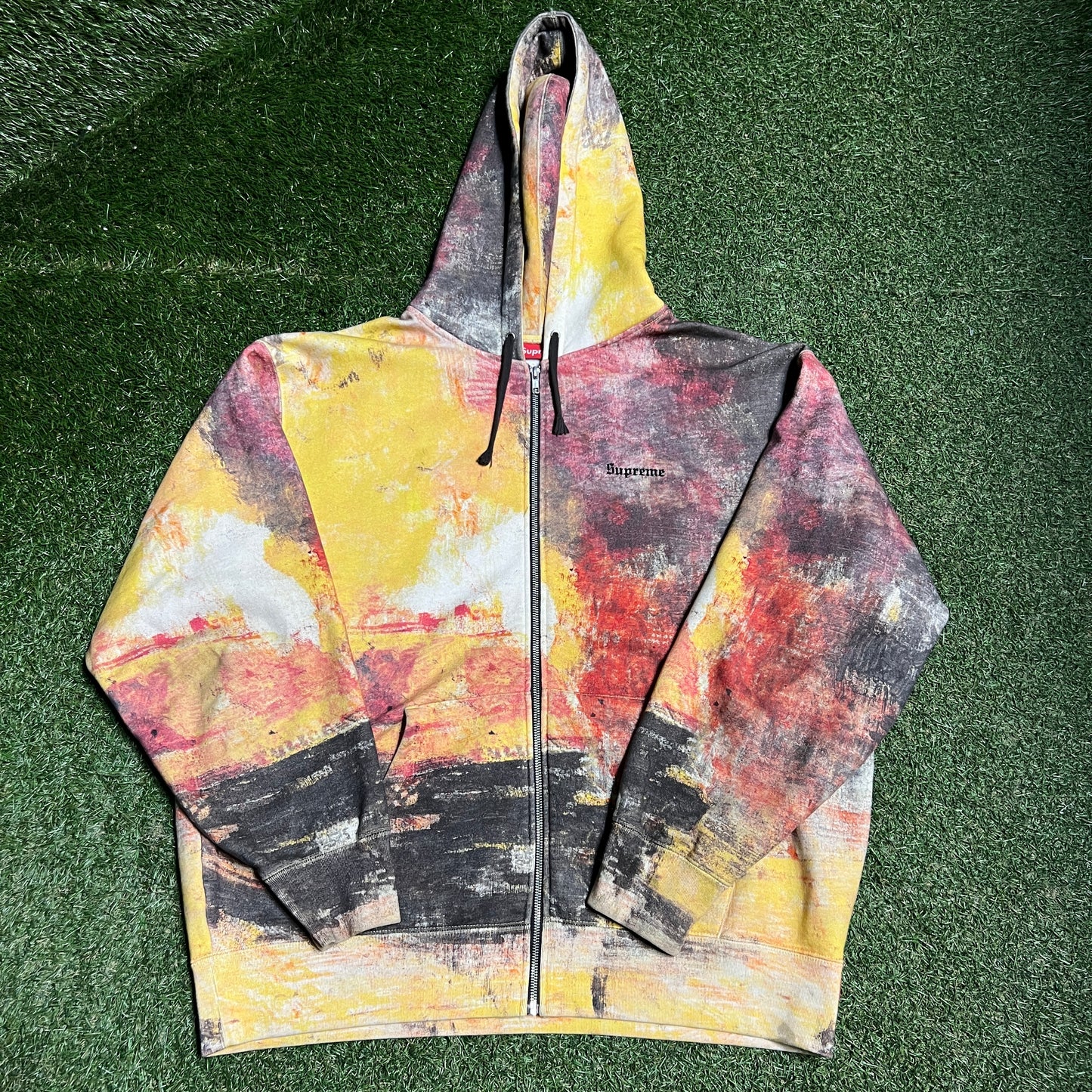 Supreme "Fire" 2022 Zip Hoodie Size XL USED x13783