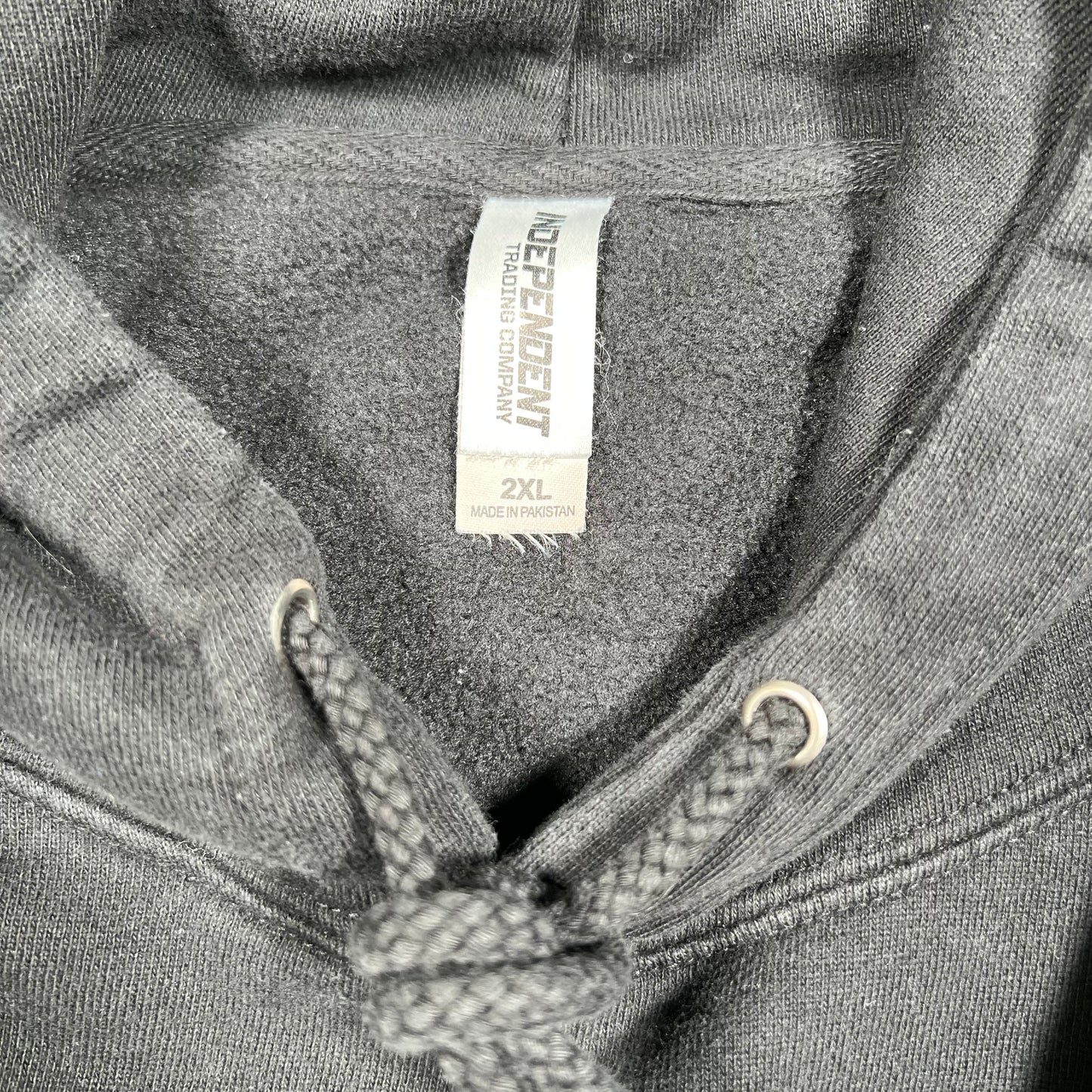 Logic Black Hoodie w/ Back Hit Size XXL USE v16703
