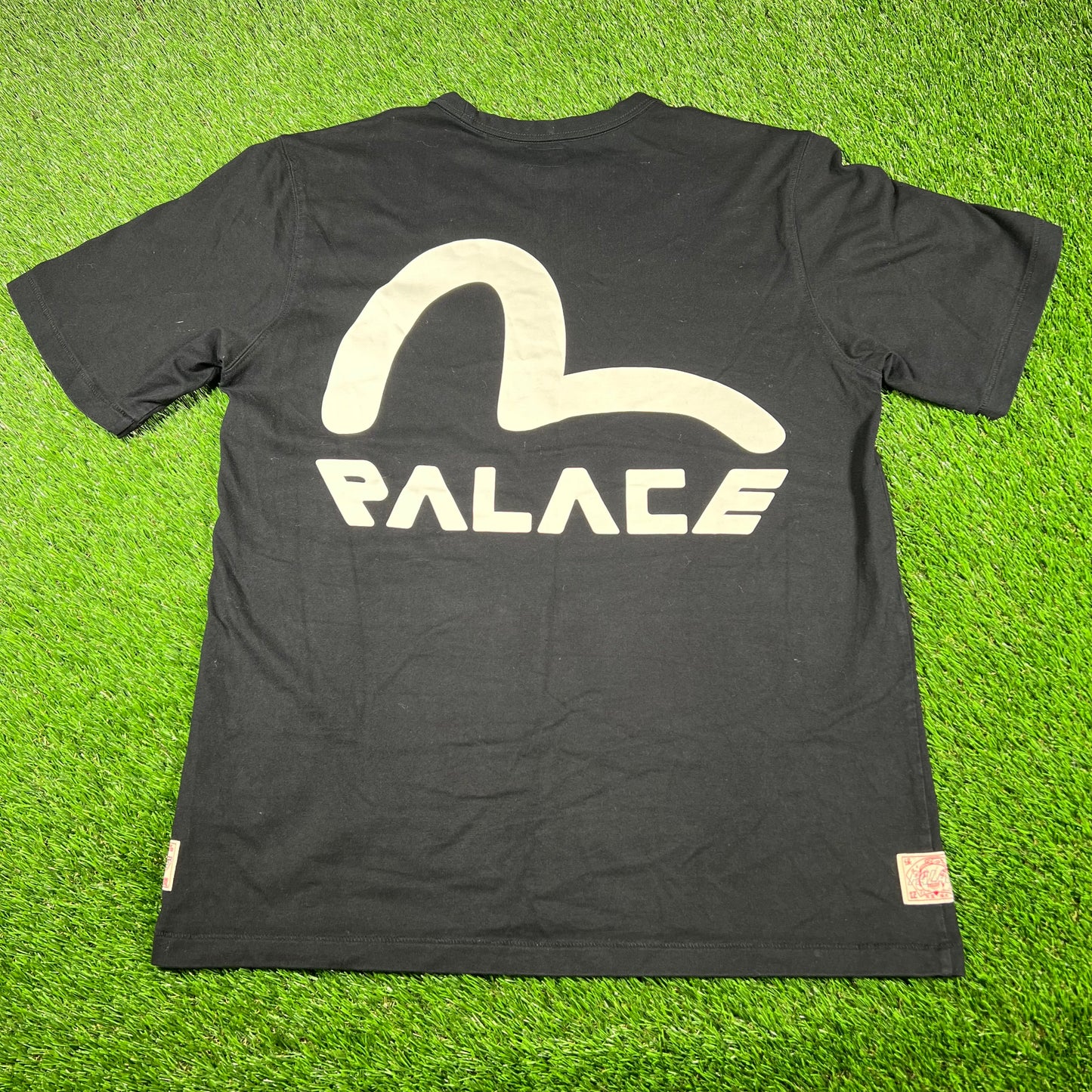 Palace x Evisu Black Tee Size Large USED x14370