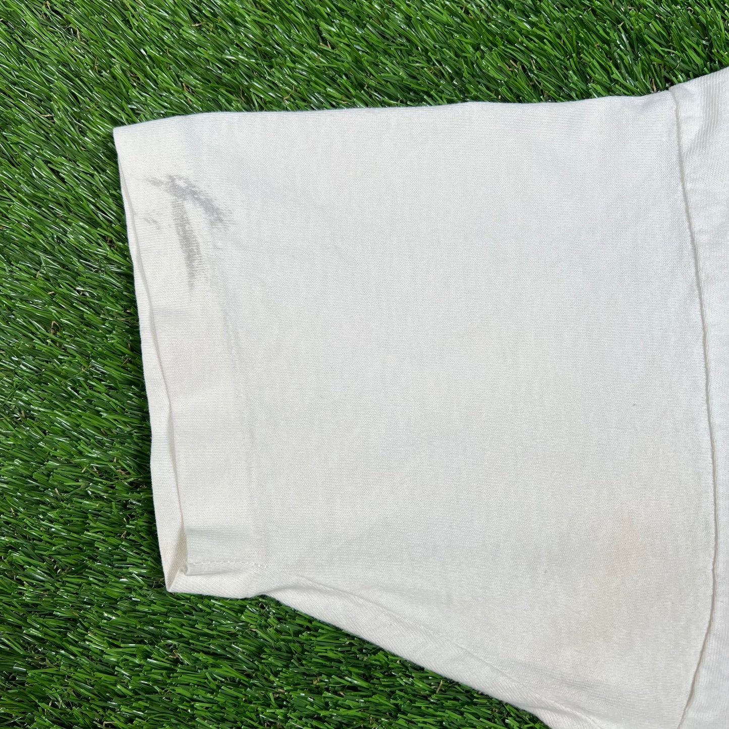 1990s White John Lennon Art Tee Size Large USED v16589