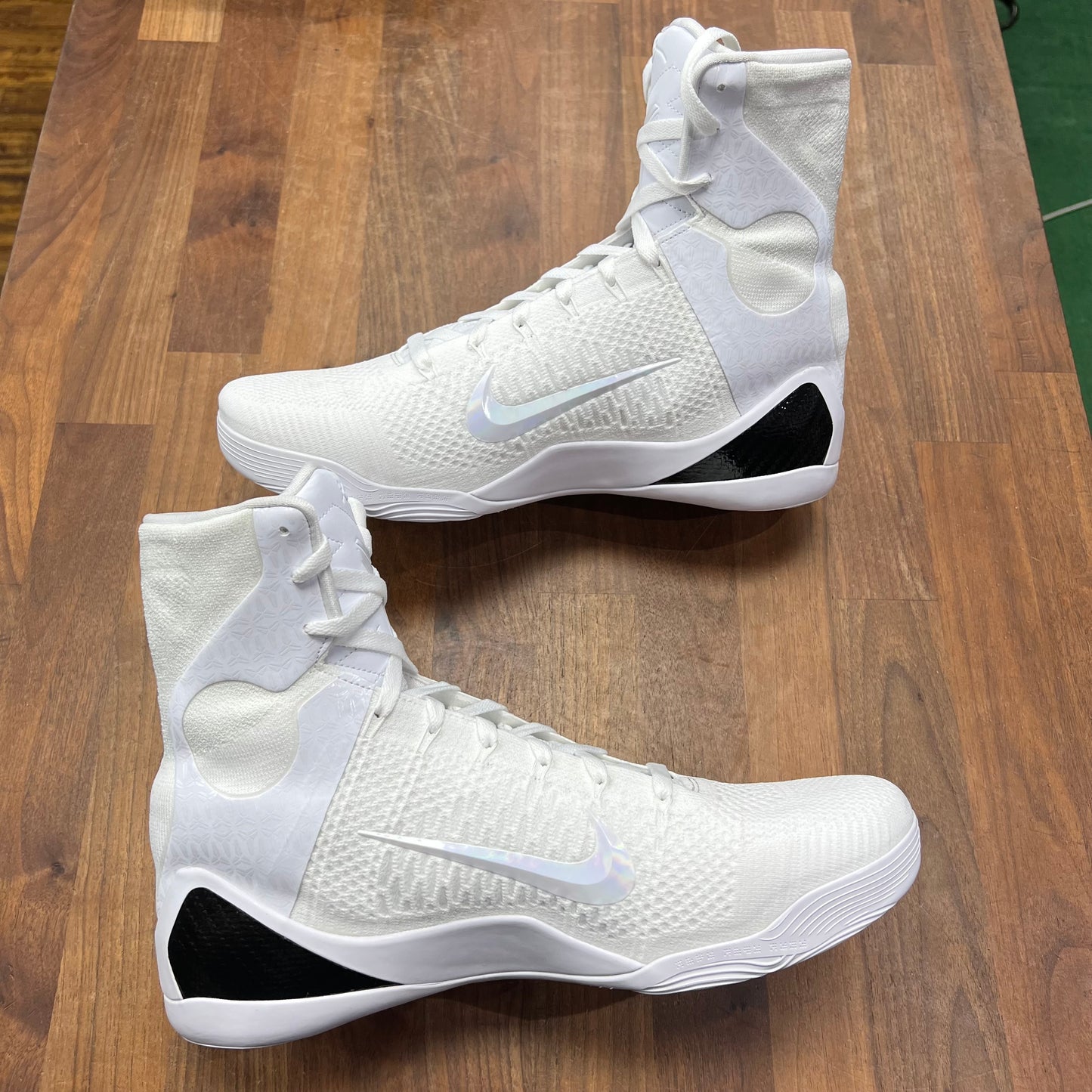 Nike Kobe 9 Elite Protro Halo Size 13 NEW S16524
