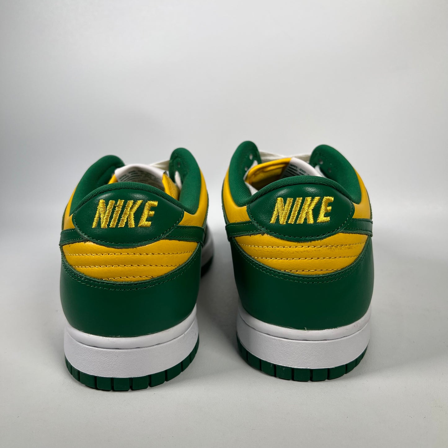 Nike Dunk Low Brazil (2023) Size 10 USED s18588