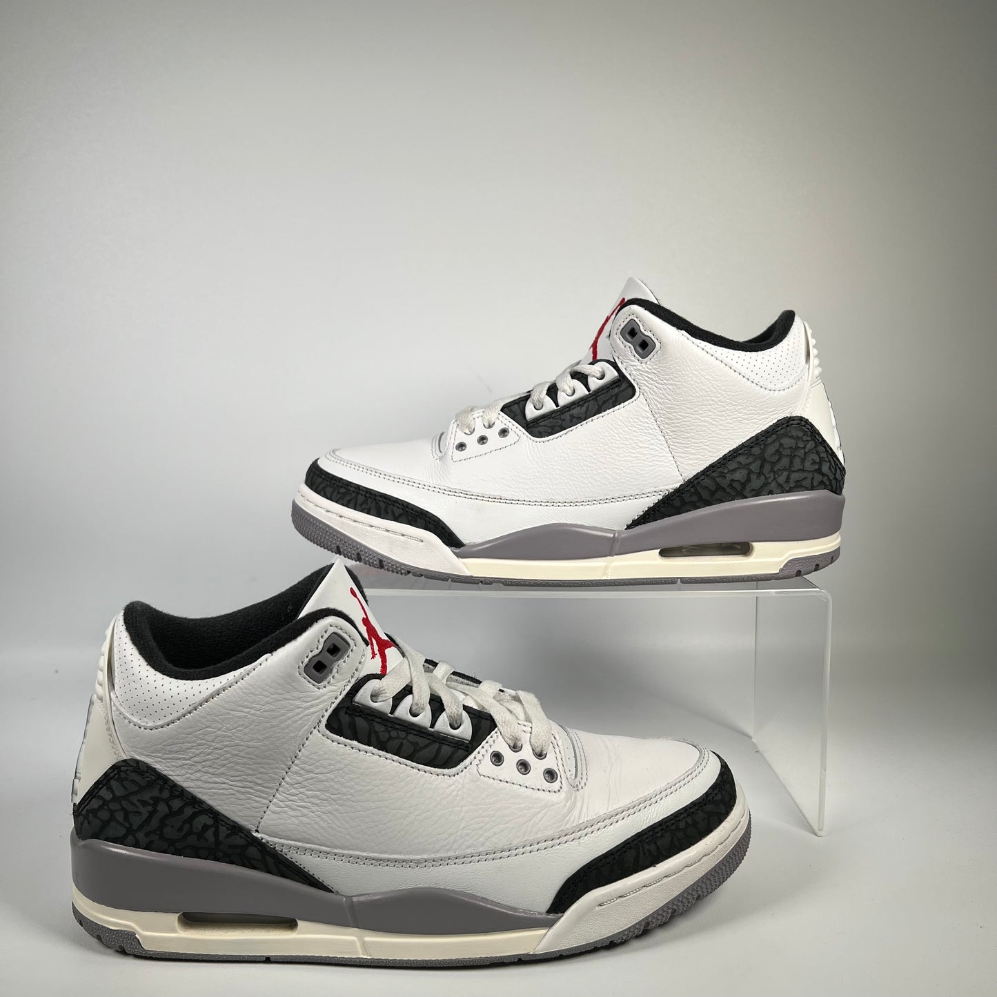 Jordan 3 Cement Grey (2024) Size 9.5 USED s17980