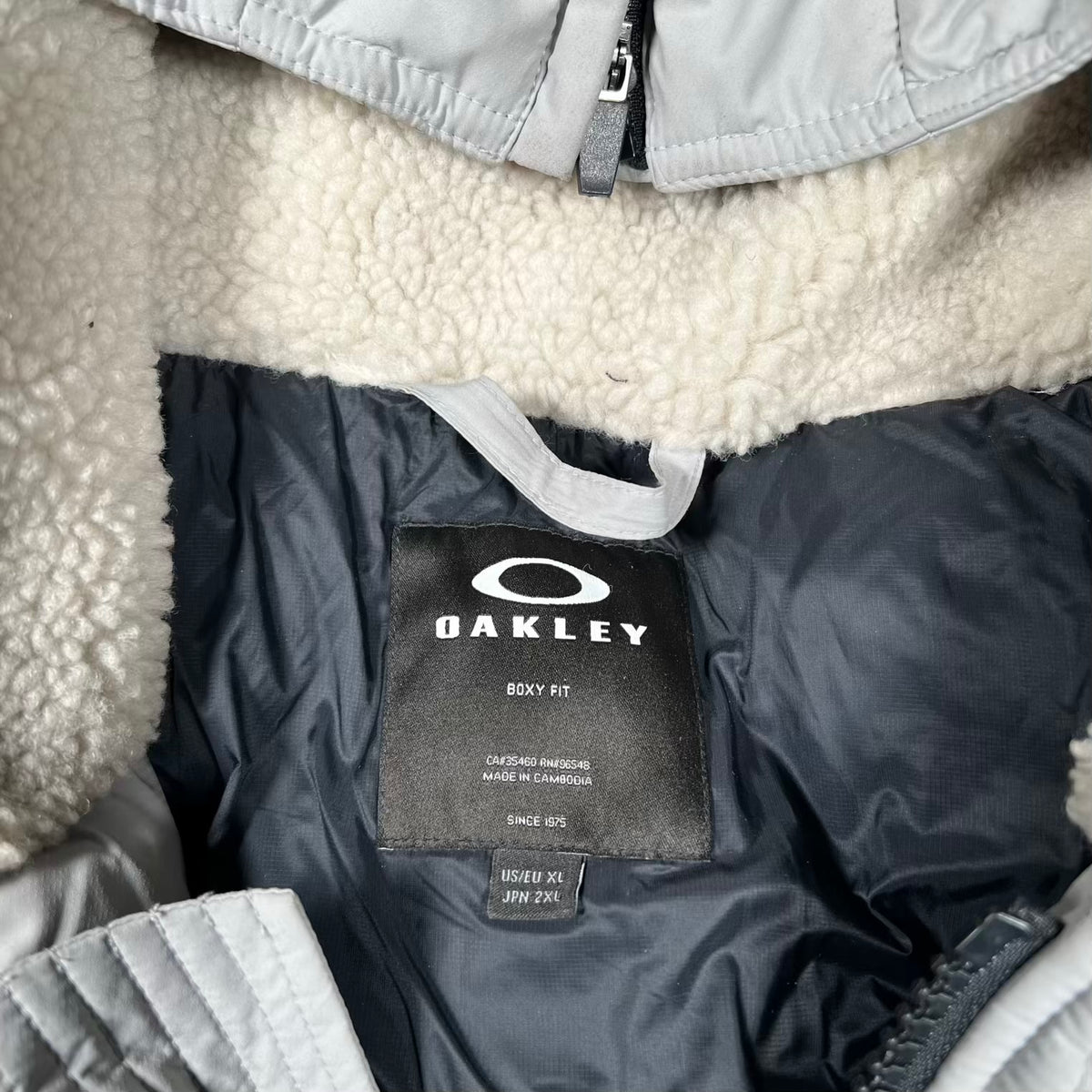 Oakley Urbanslope Grey Puffy Zip Up Jacket Size XL USED x18816