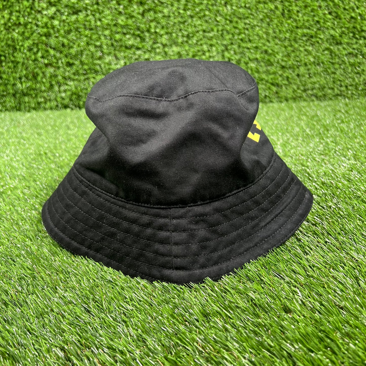 Off White Gradient X Logo Black Bucket Hat USED x14747
