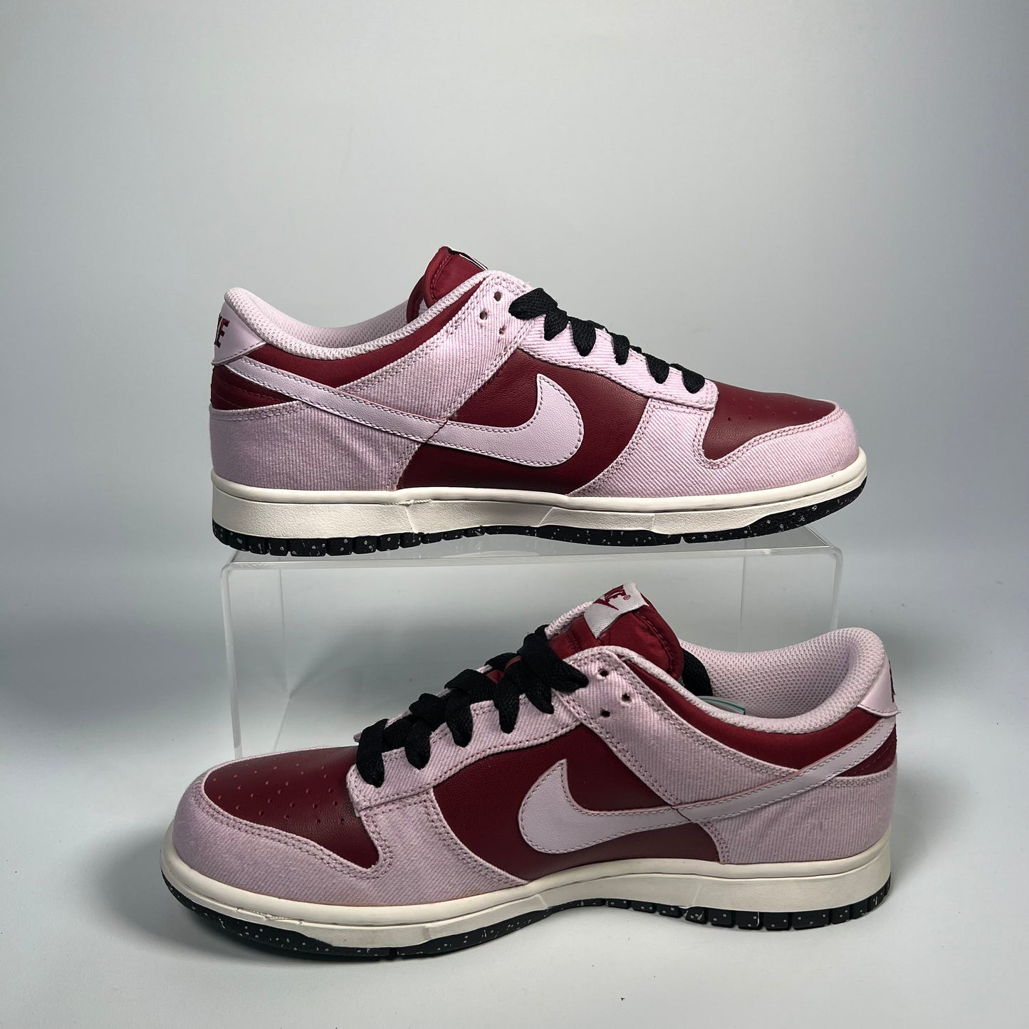 Nike Dunk Low Pink/Red 317815651 Size 8.5m / 10w NEW (2007)