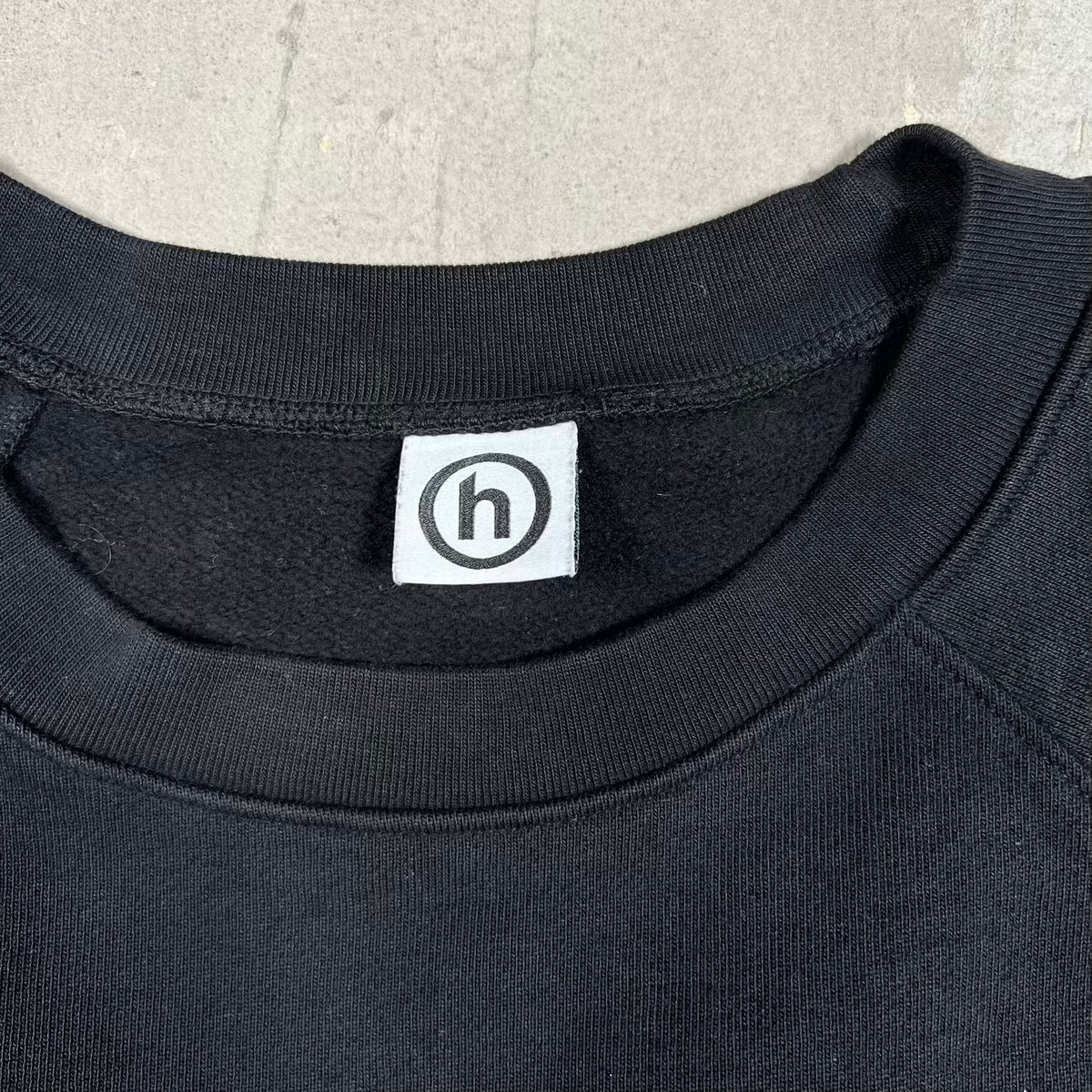 Hidden NY Research Dept Black Crewneck Size Large USED x18839